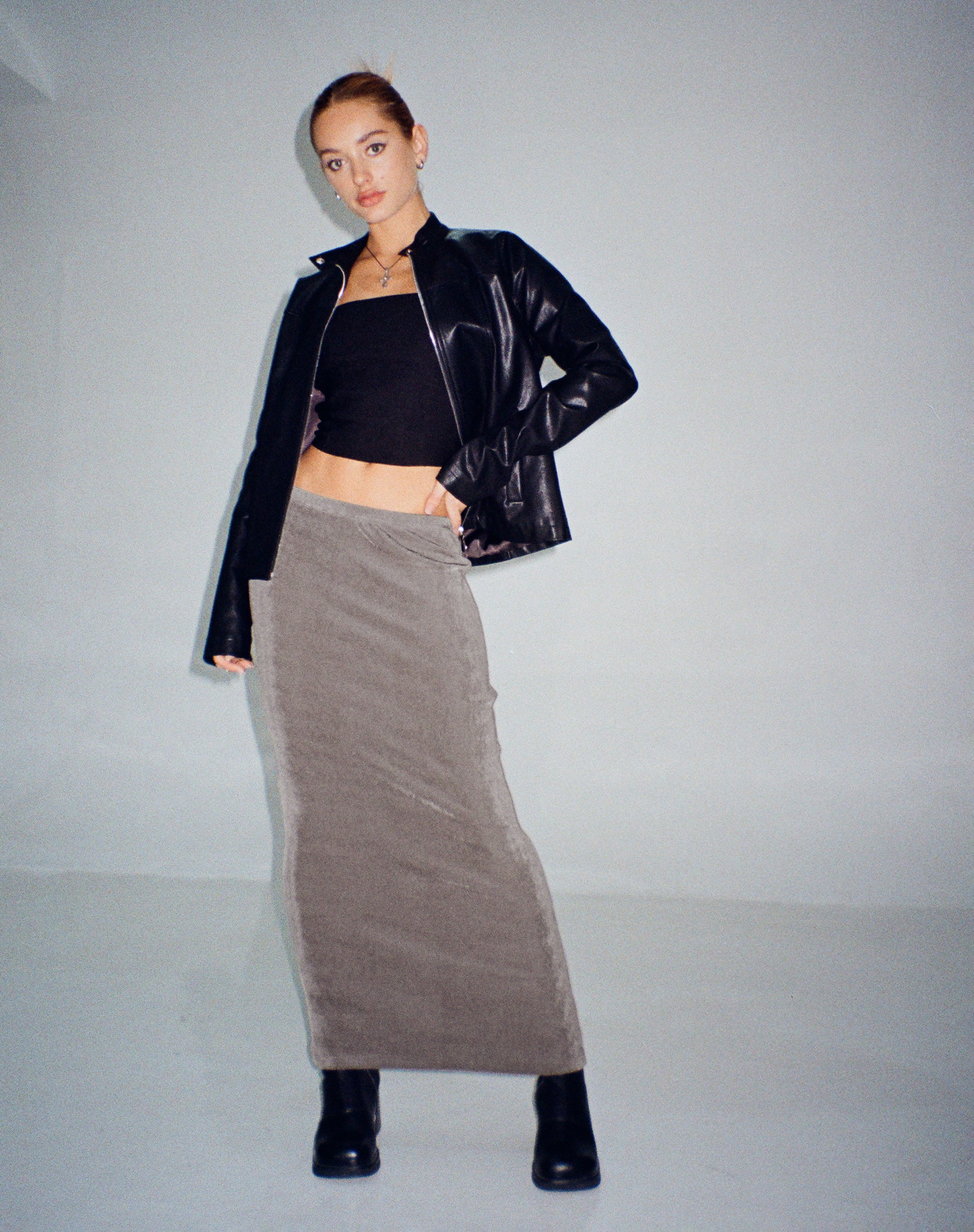 Tulus Maxi Skirt in Charcoal - Awmao