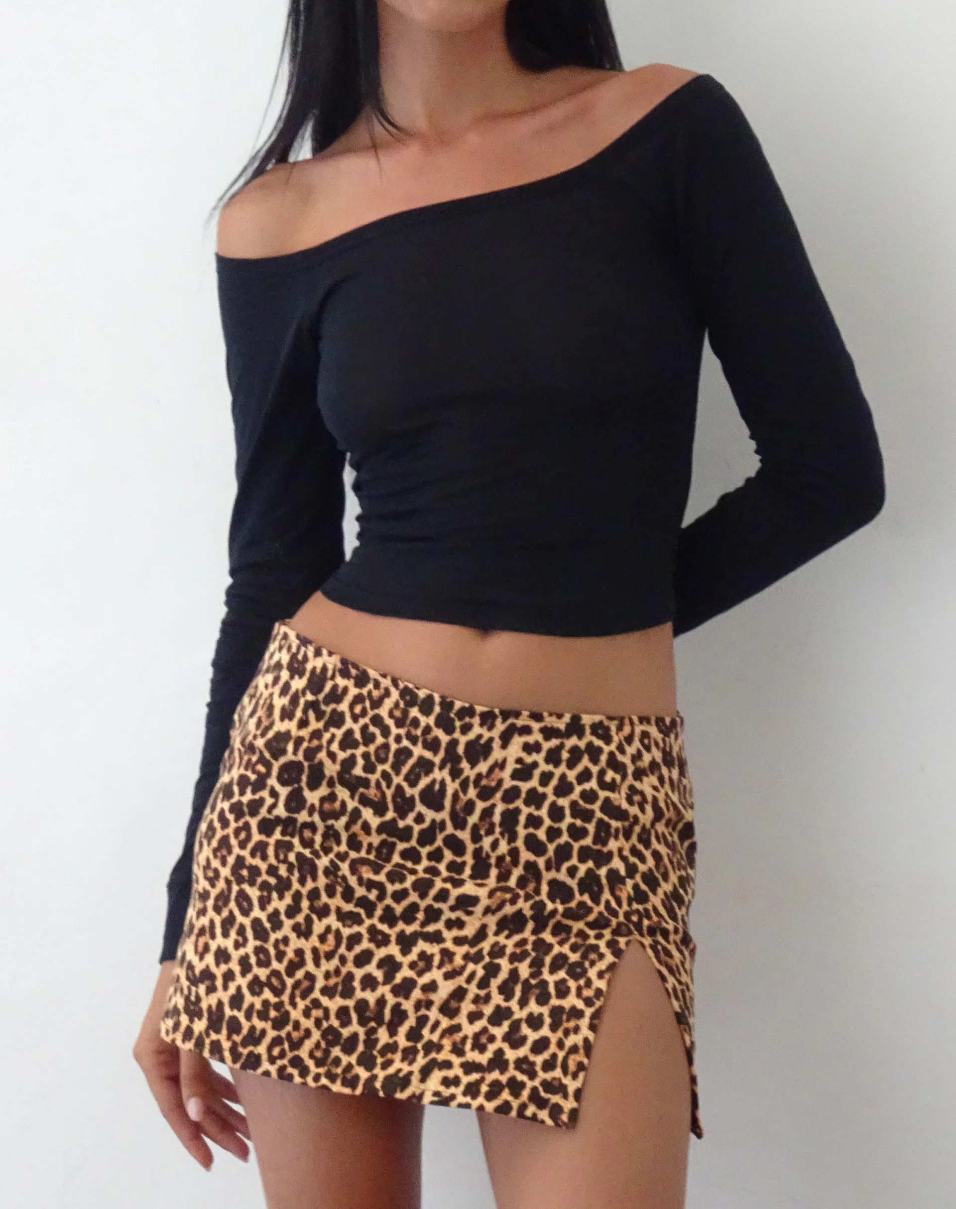 Gavya Long Sleeve Bardot Top in Black - Awmao
