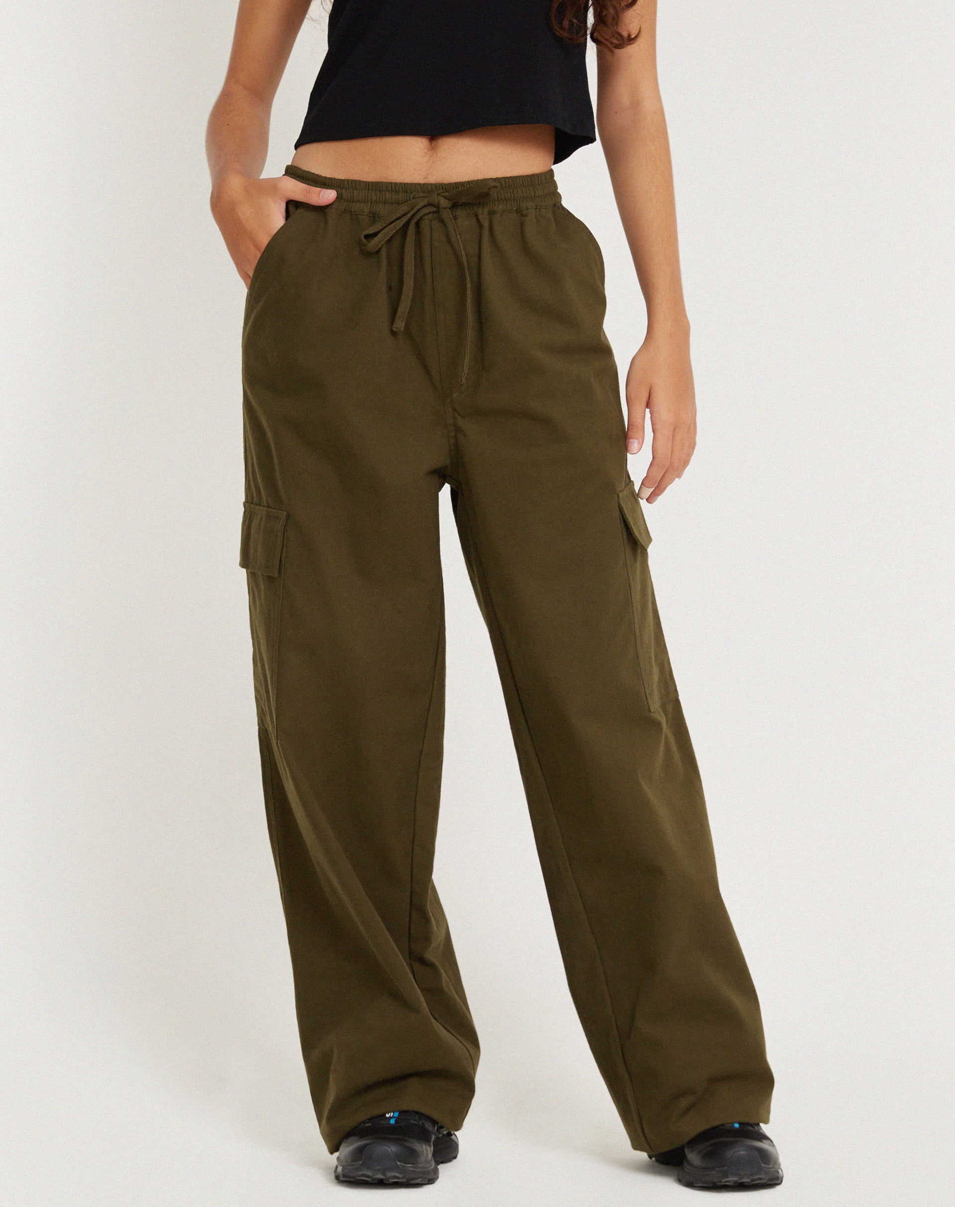 Geona Wide Leg Cargo Trouser in Dark Olive - Awmao