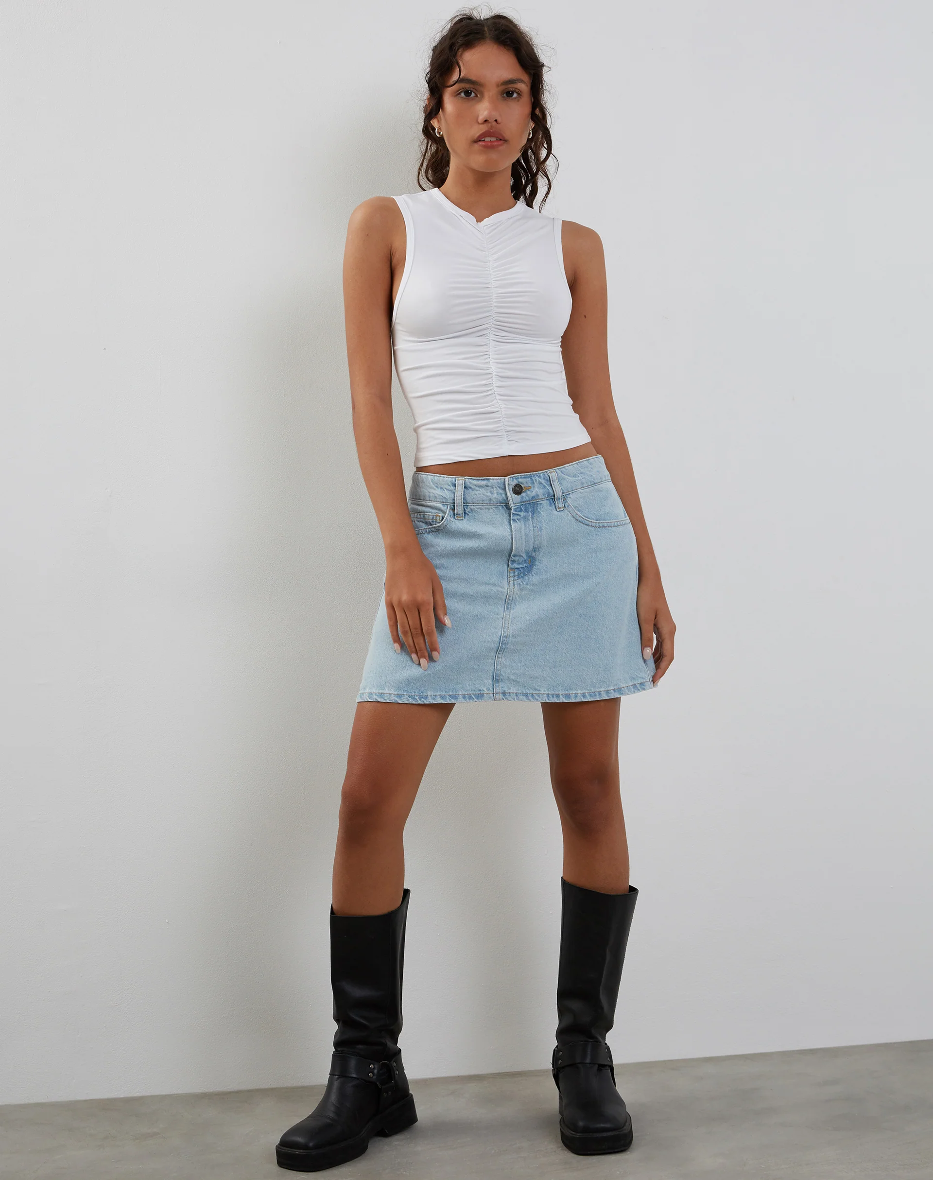 Naoko Ruched Top in White - Awmao