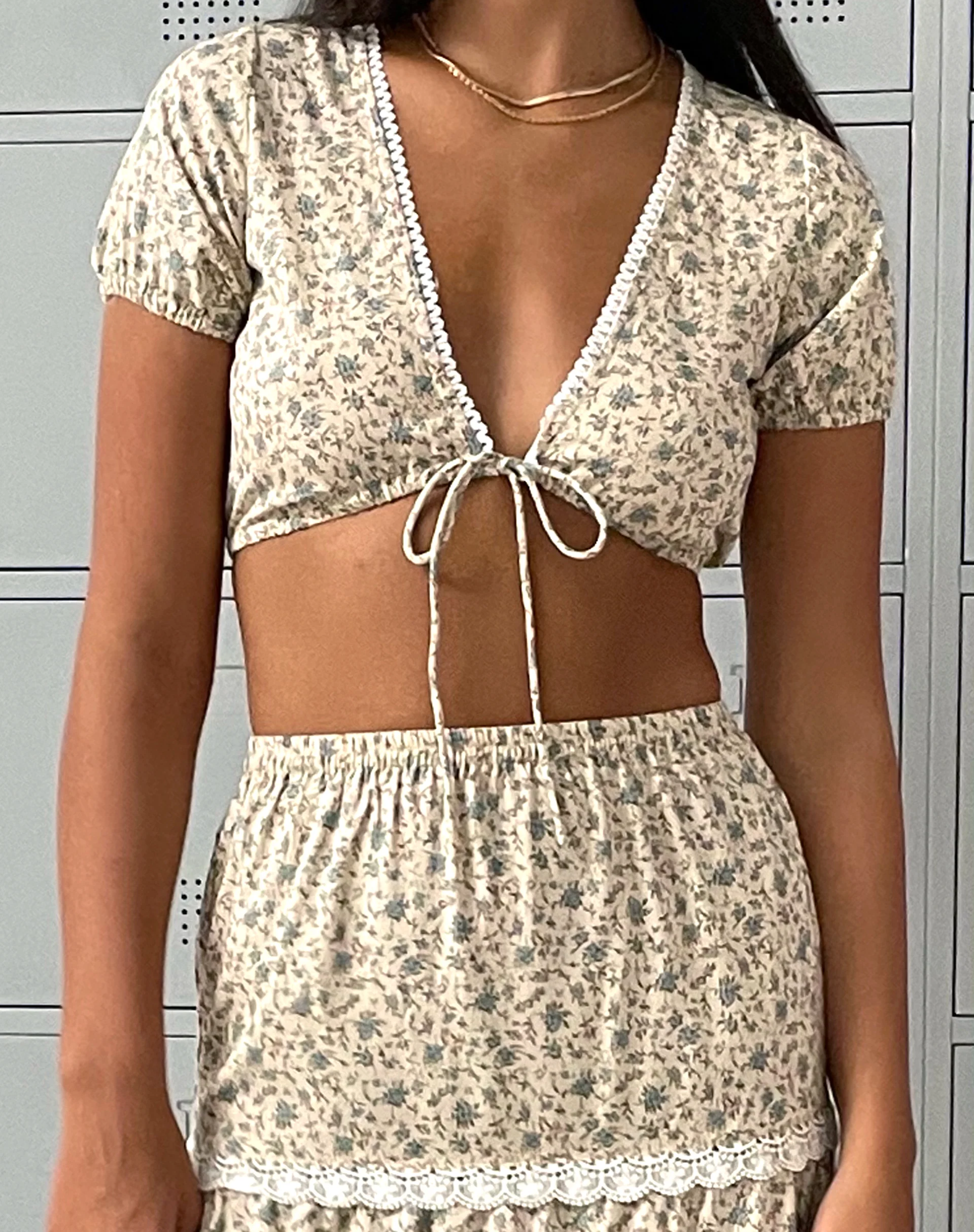 Skise Tie Front Crop Top in Antique Blue and Ivory Floral - Awmao