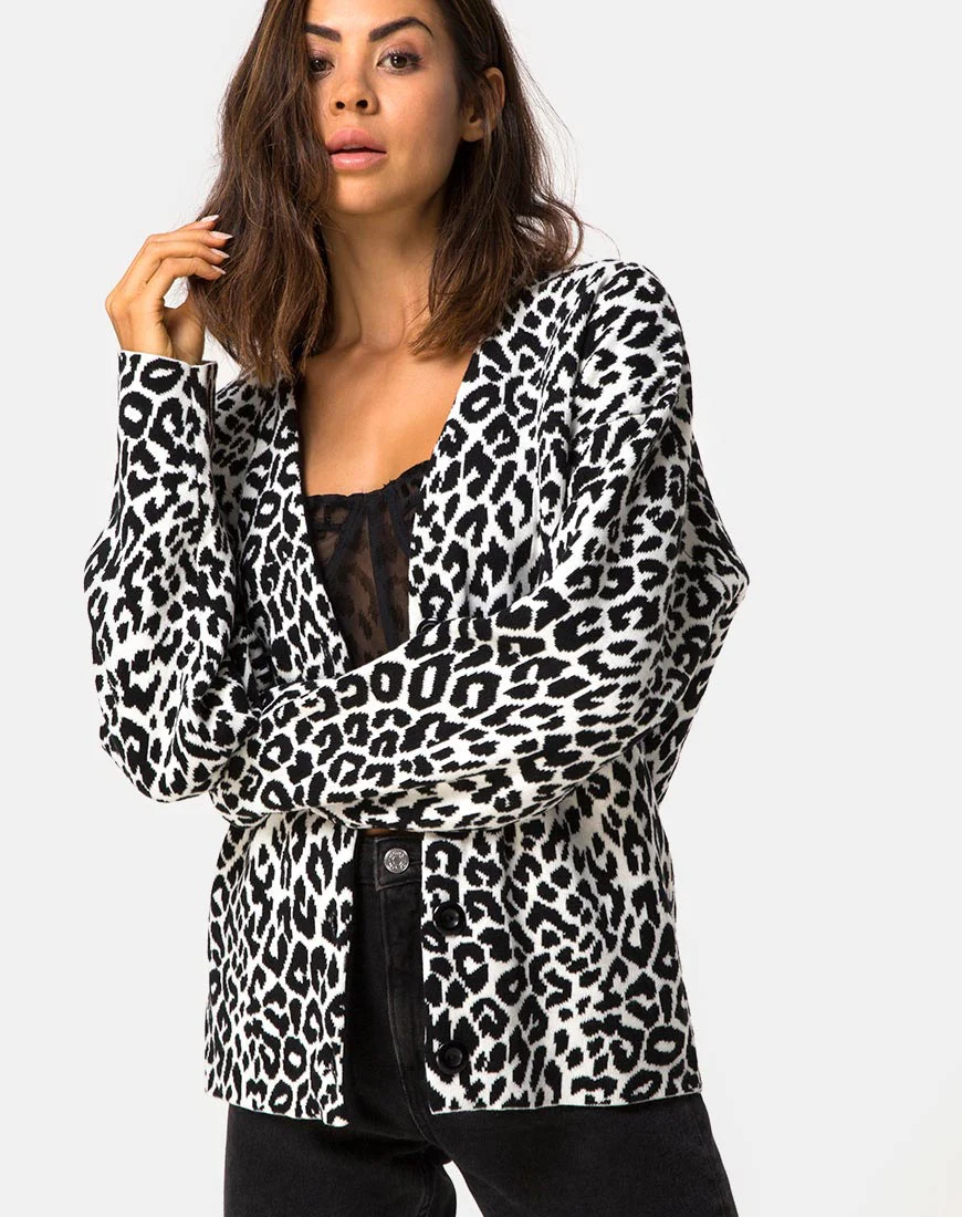 Oversize Cardigan in Animal Knit - Awmao
