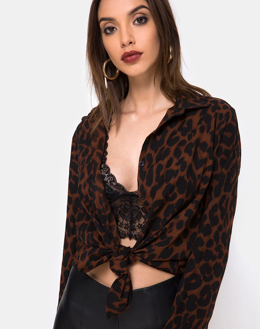 Disam Shirt in Oversize Jaguar Brown - Awmao