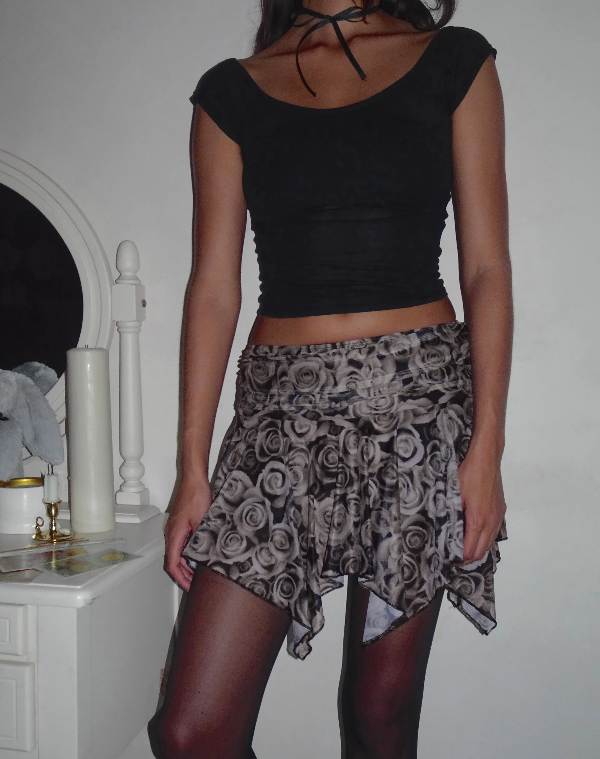 Cordelia Mini Skirt in Autumn Rose Print - Awmao
