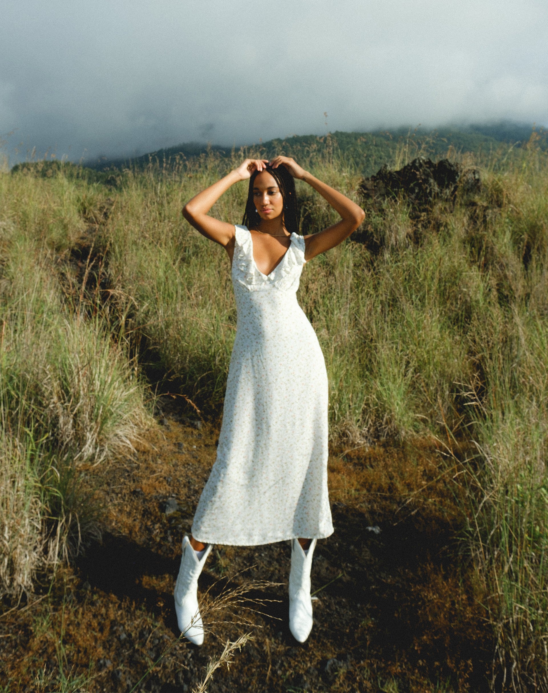 Rufiso Midi Dress in Pretty Petal Ivory - Awmao