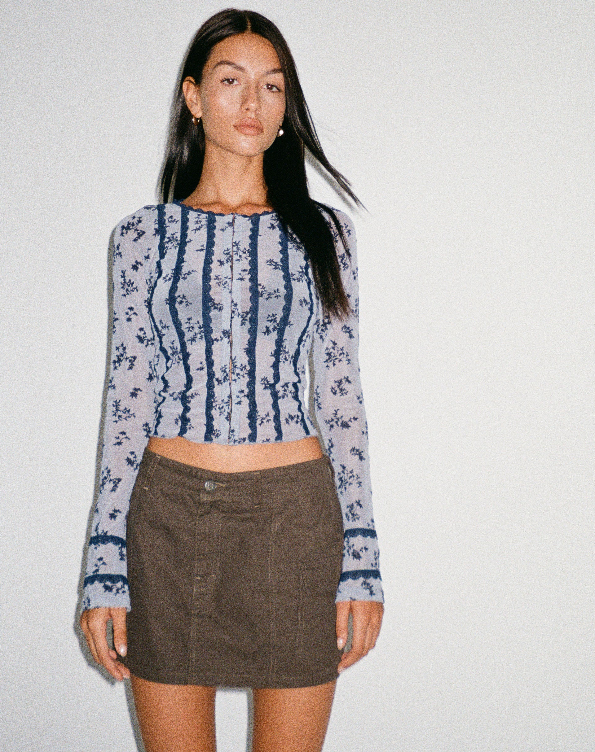 Panca Mesh Cardi in Light Blue Black Botanist Flocking - Awmao