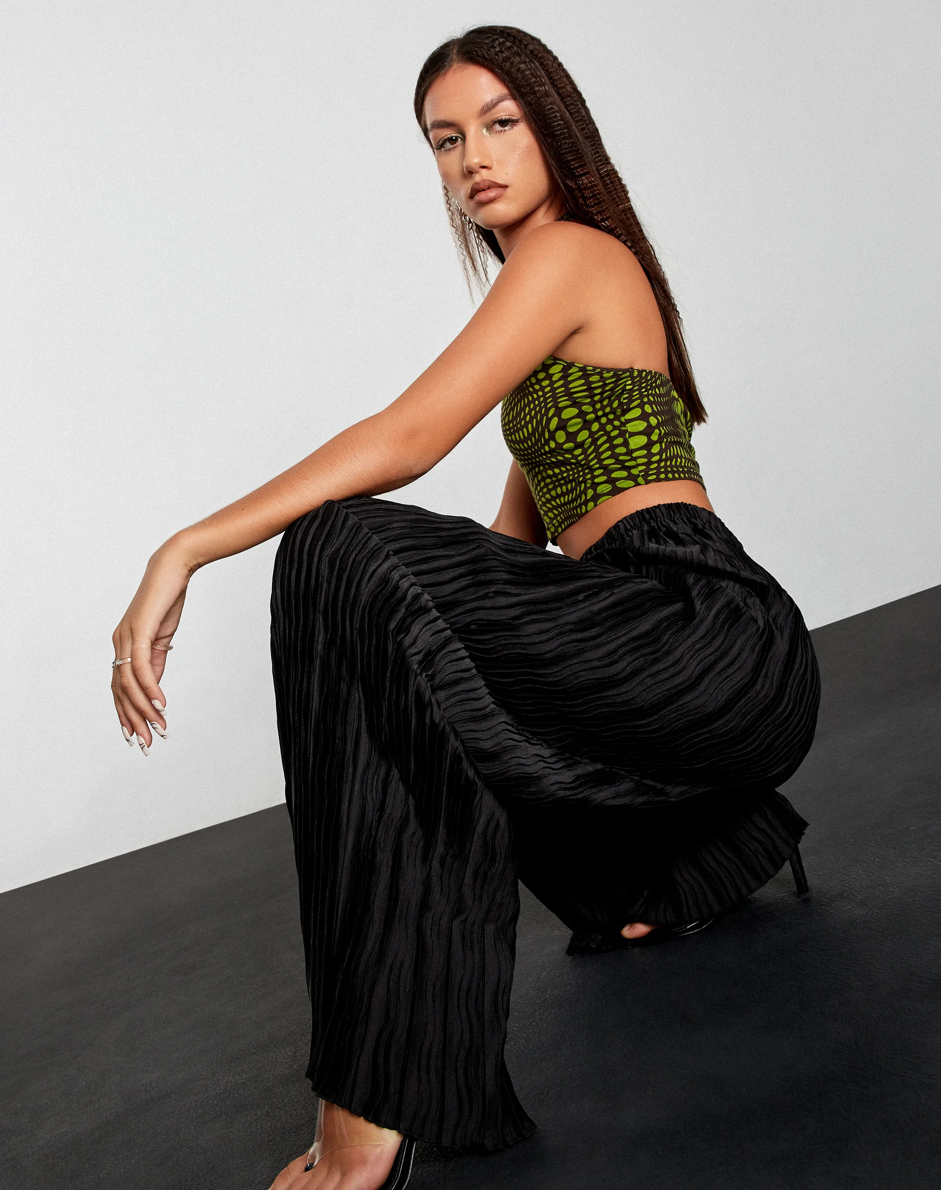 Bian Trouser in Crinkle Black - Awmao