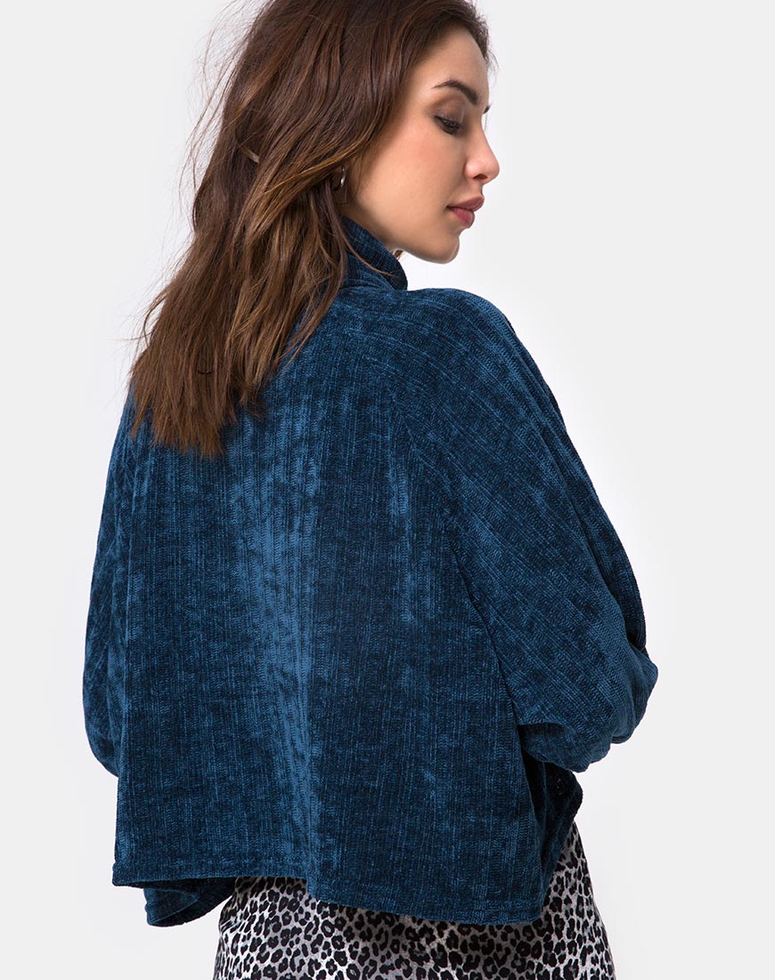 Evie Cropped Sweatshirt in Chenille Blue - Awmao