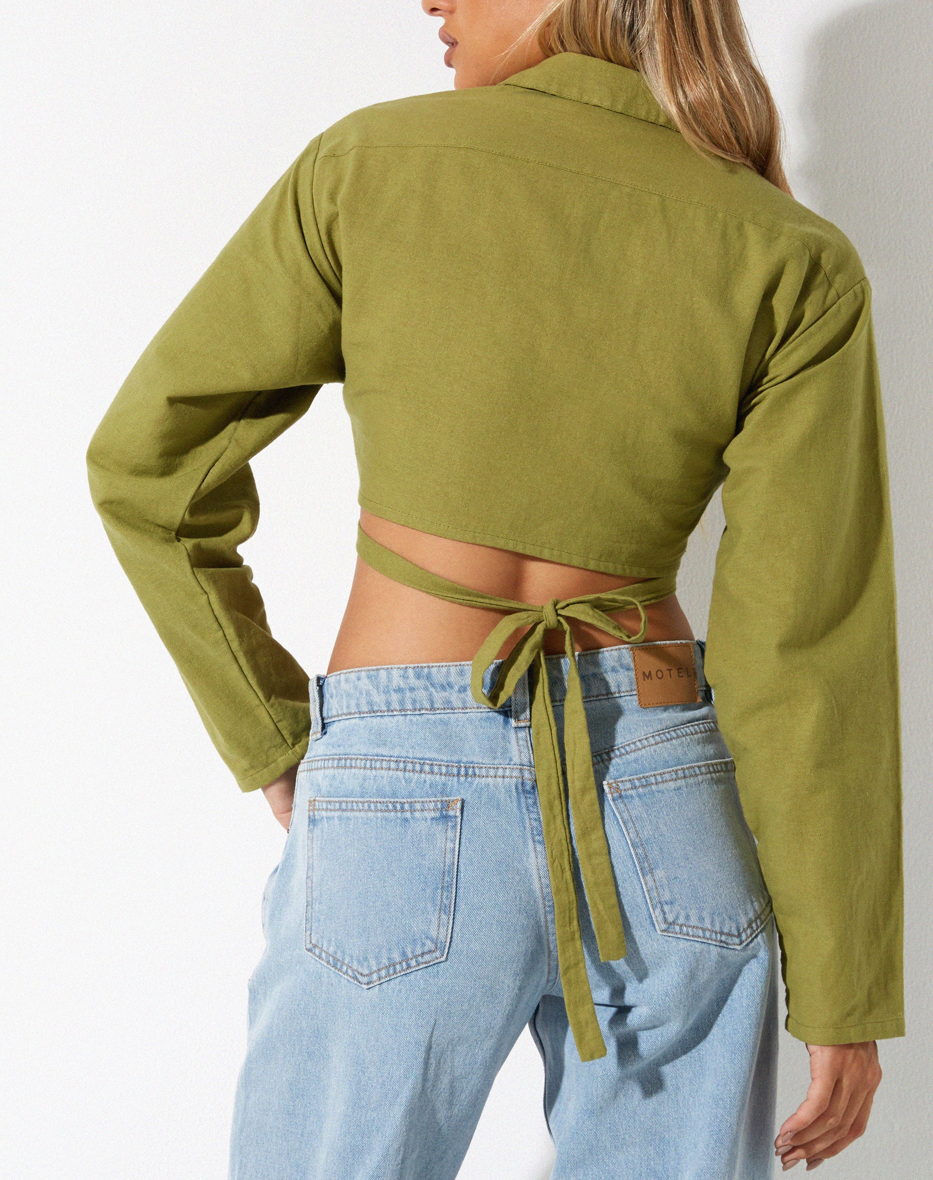 Elyse Crop Top in Linen Rami Green - Awmao