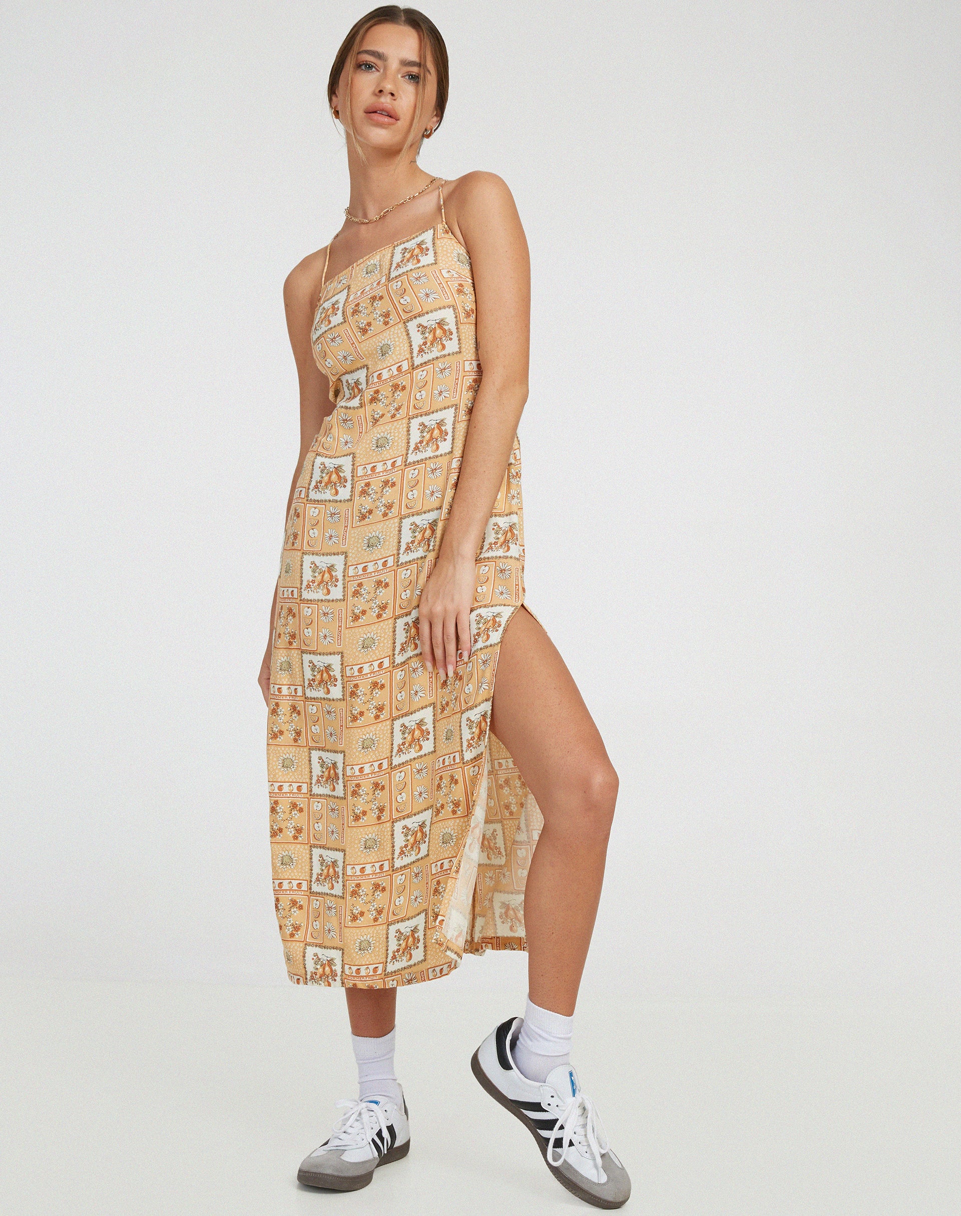 Nosita Midi Dress in Picnic Print Brown - Awmao