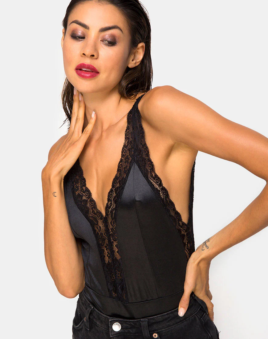 Meek Bodice in Black - Awmao