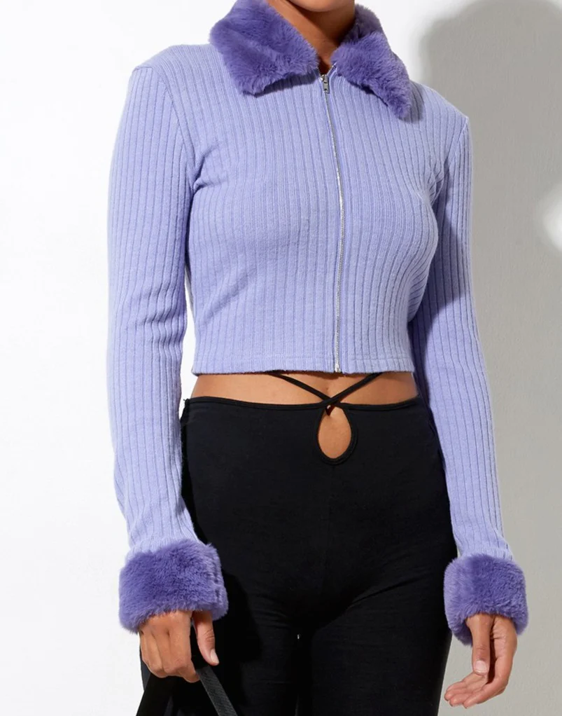 Loria Cardi in Lilac - Awmao