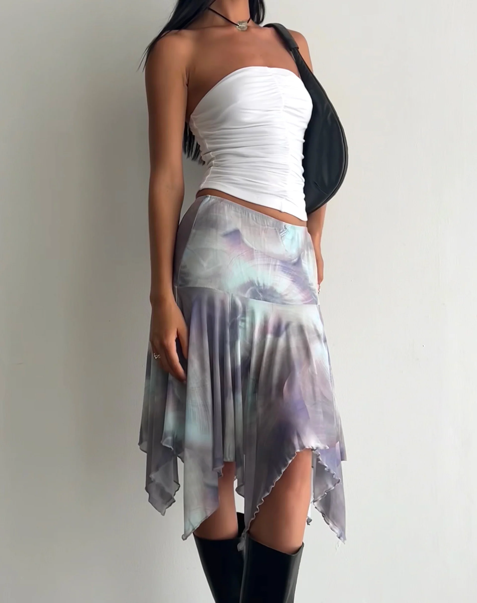 Jovali Low Waist Midi Skirt in Mesh Printed Pearly Shell - Awmao