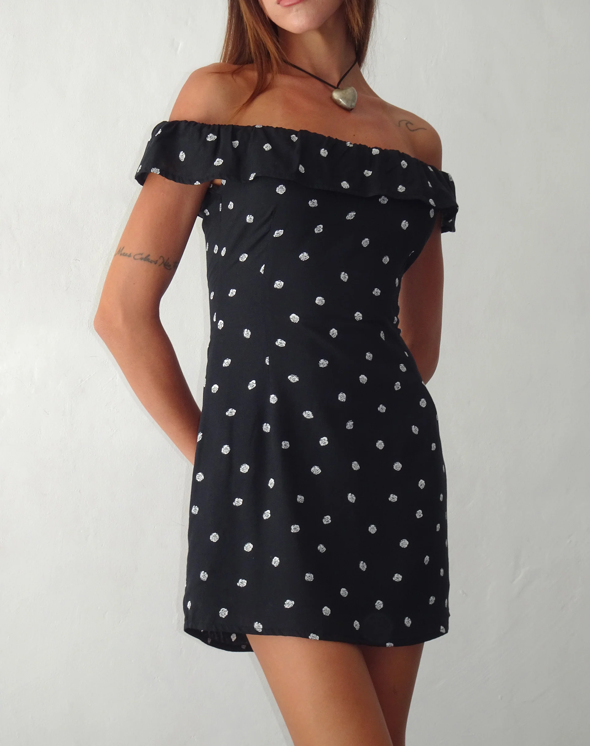 Yudia Bardot Mini Dress in Ditsy Rose Black - Awmao