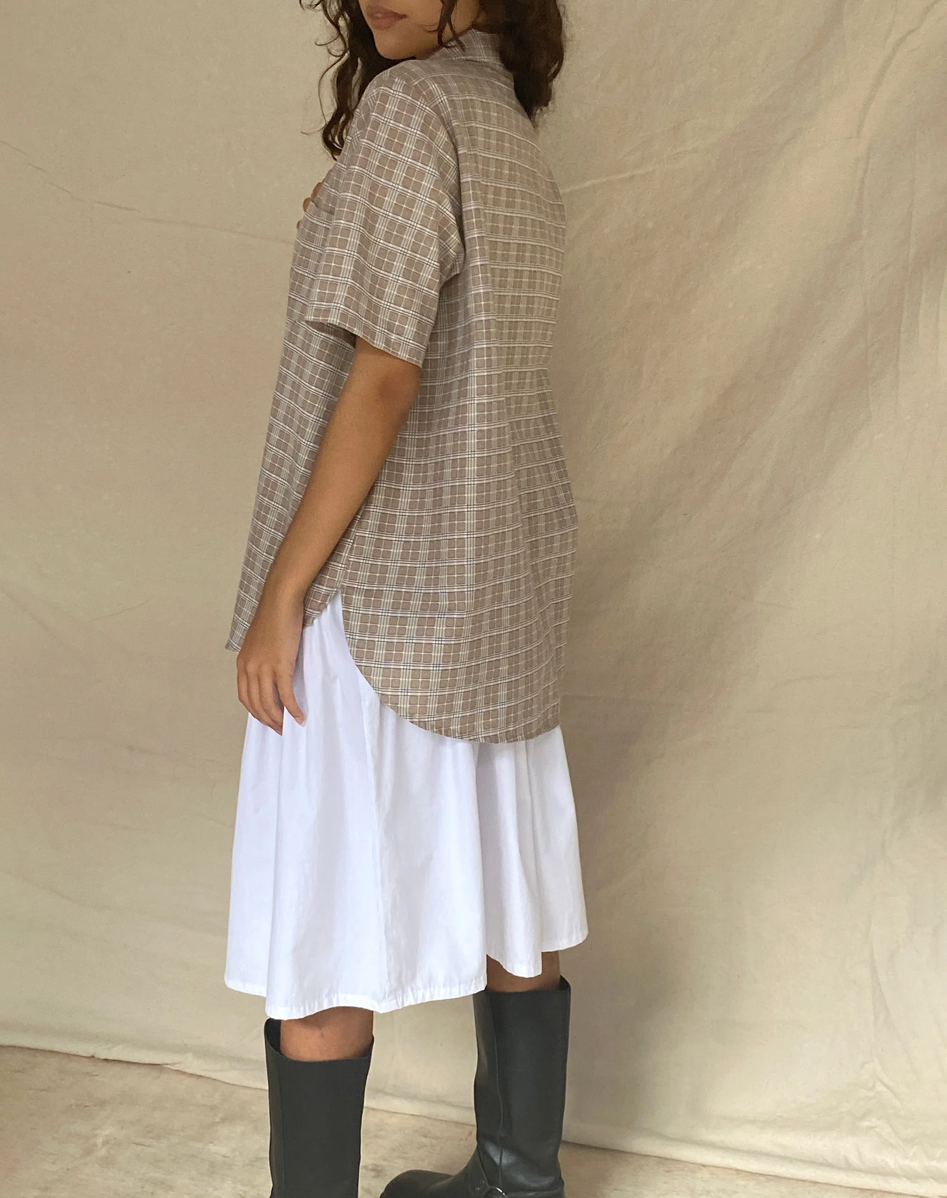 Smith Short Sleeve Shirt in Taupe Check - Awmao