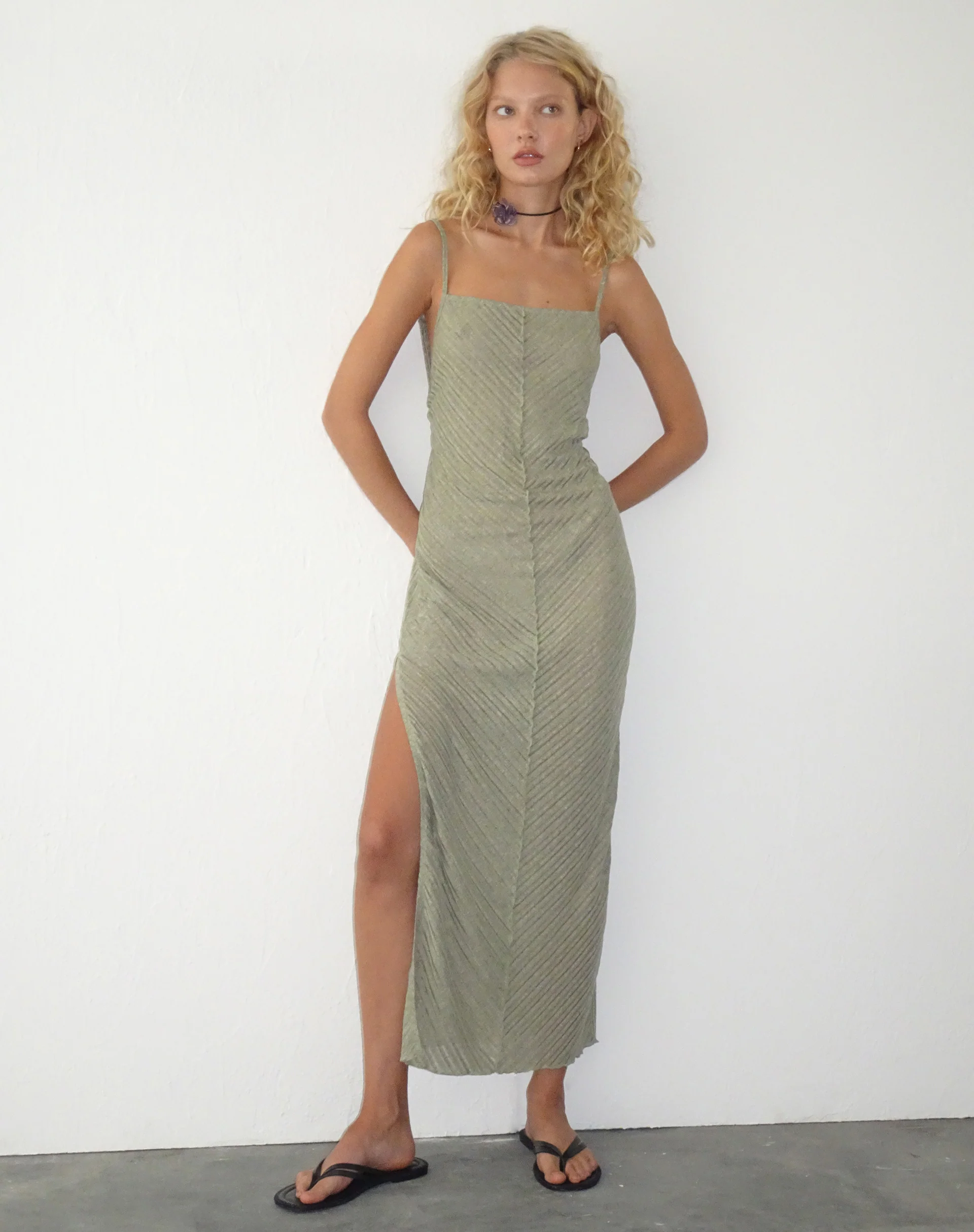 Jenaya Knitted Midi Dress in Sage - Awmao