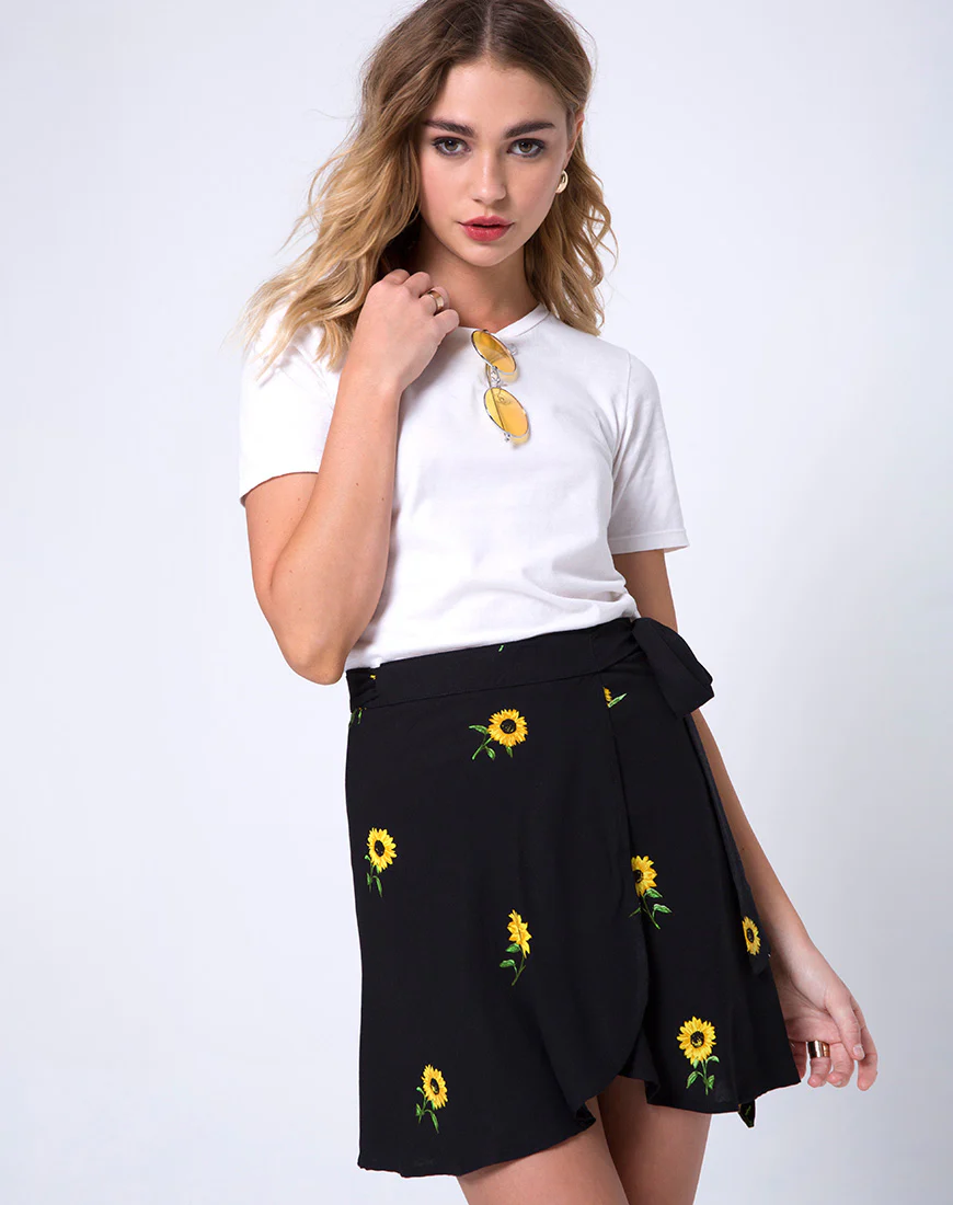Freena Skirt in Ditsy Sunflower - Awmao