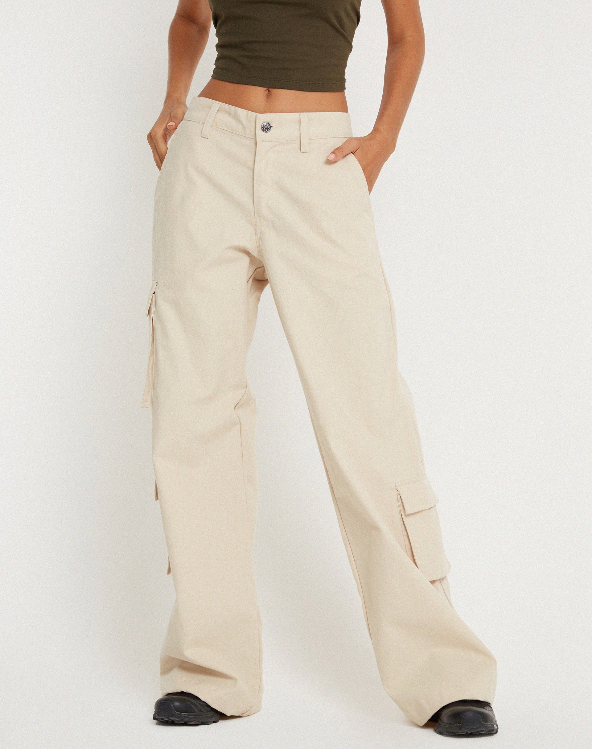 Shan Wide Leg Trouser in Ecru - Awmao