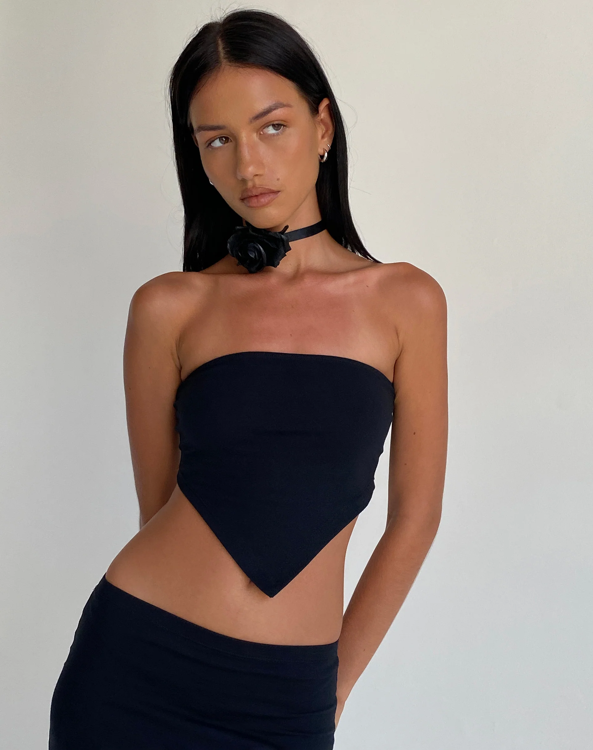 Ladshe Bandeau Top in Lycra Black - Awmao