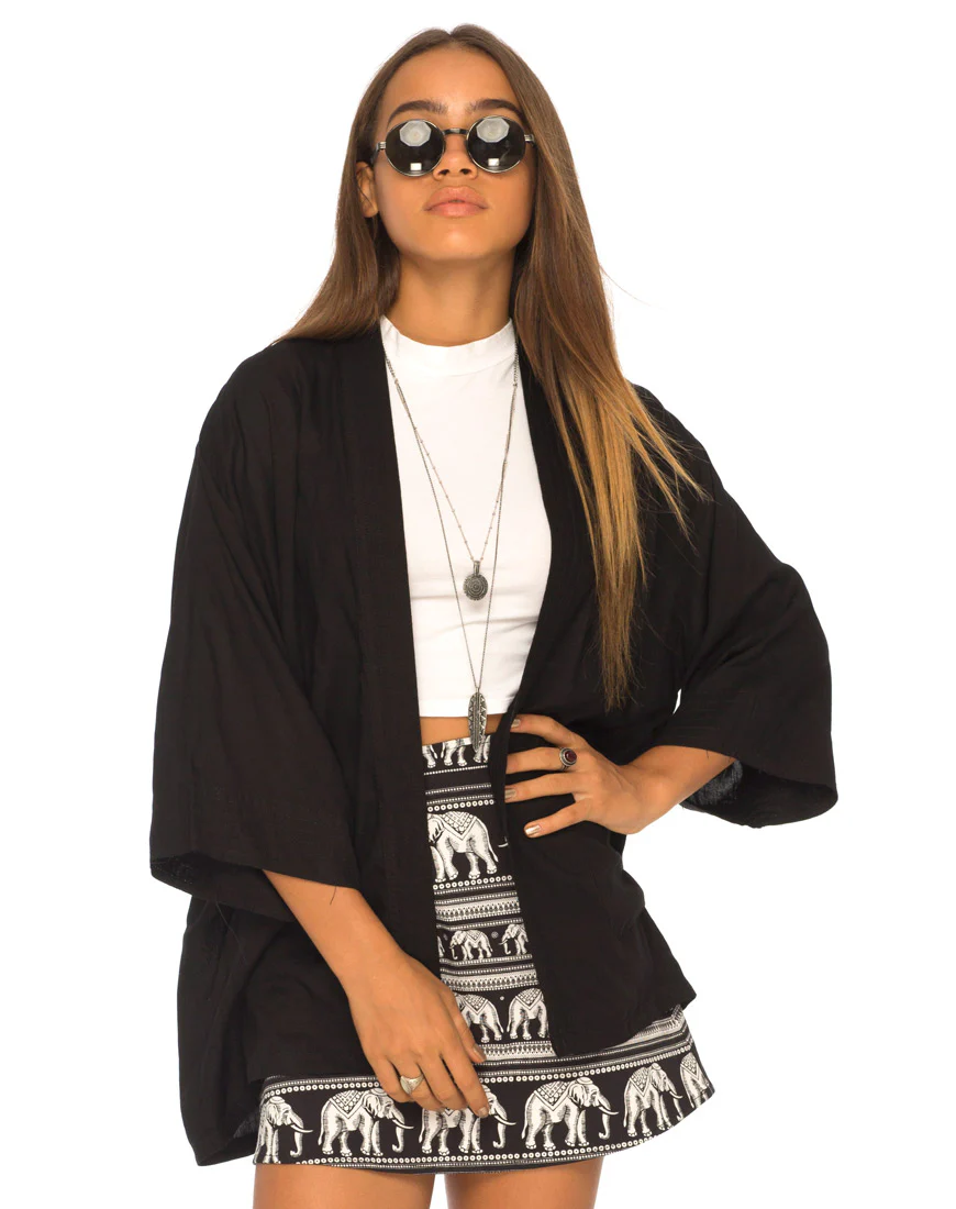 Kimono Jacket in Black - Awmao