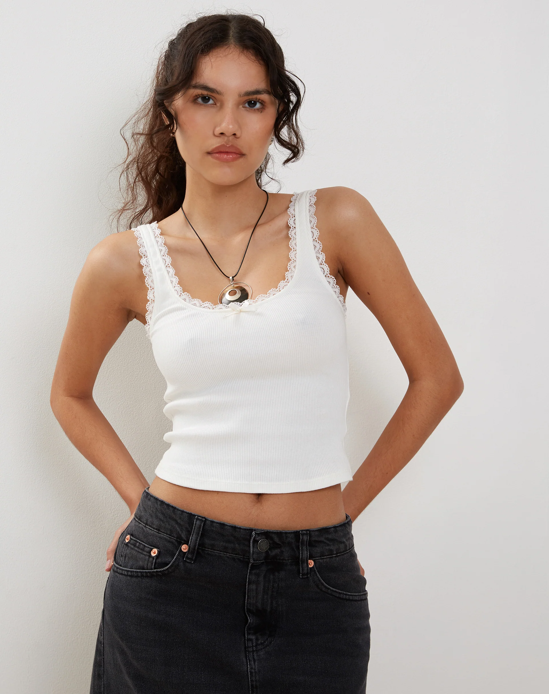 Carillo Lace Trim Vest Top in White - Awmao