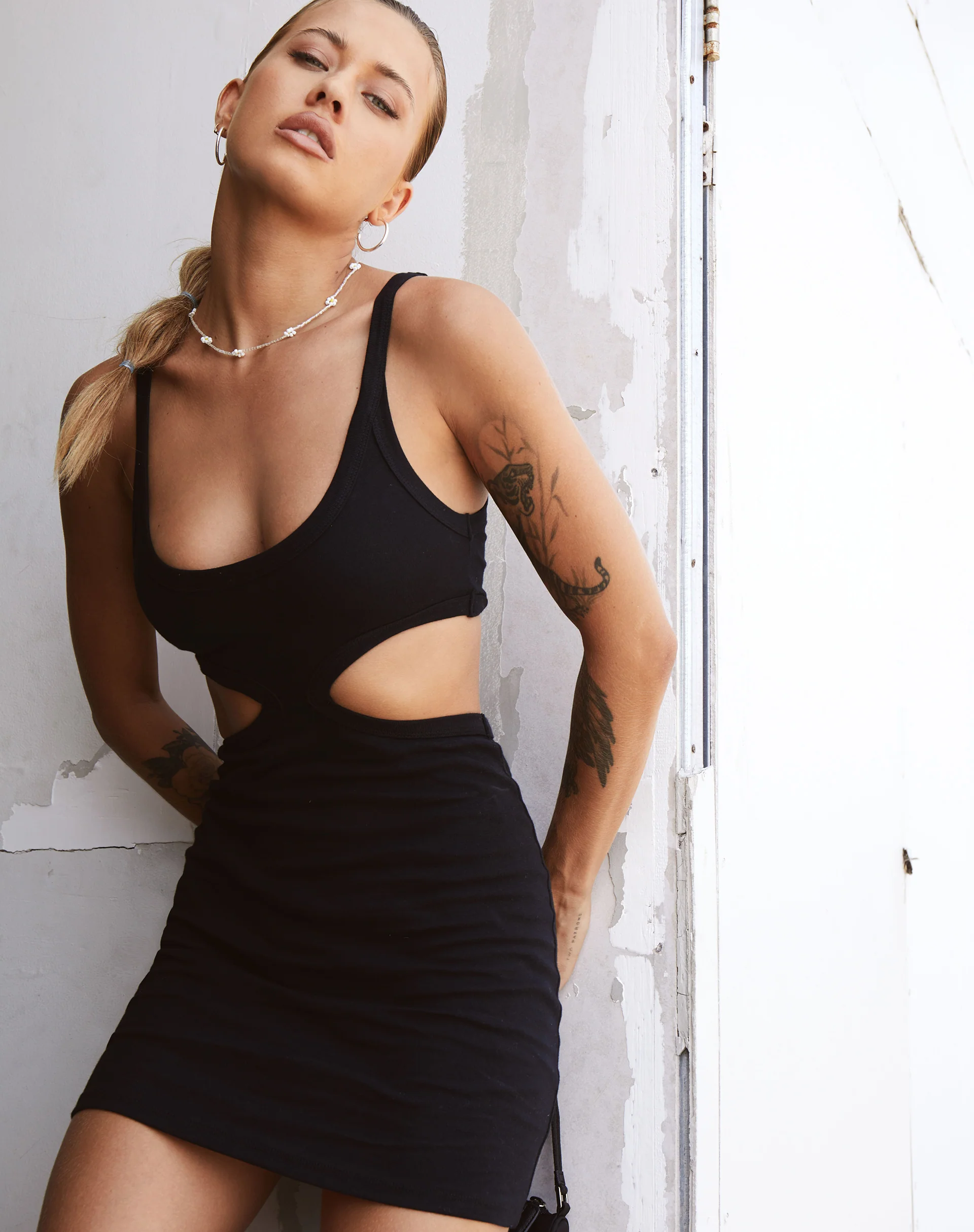 Han Mini Dress in Rib Black - Awmao