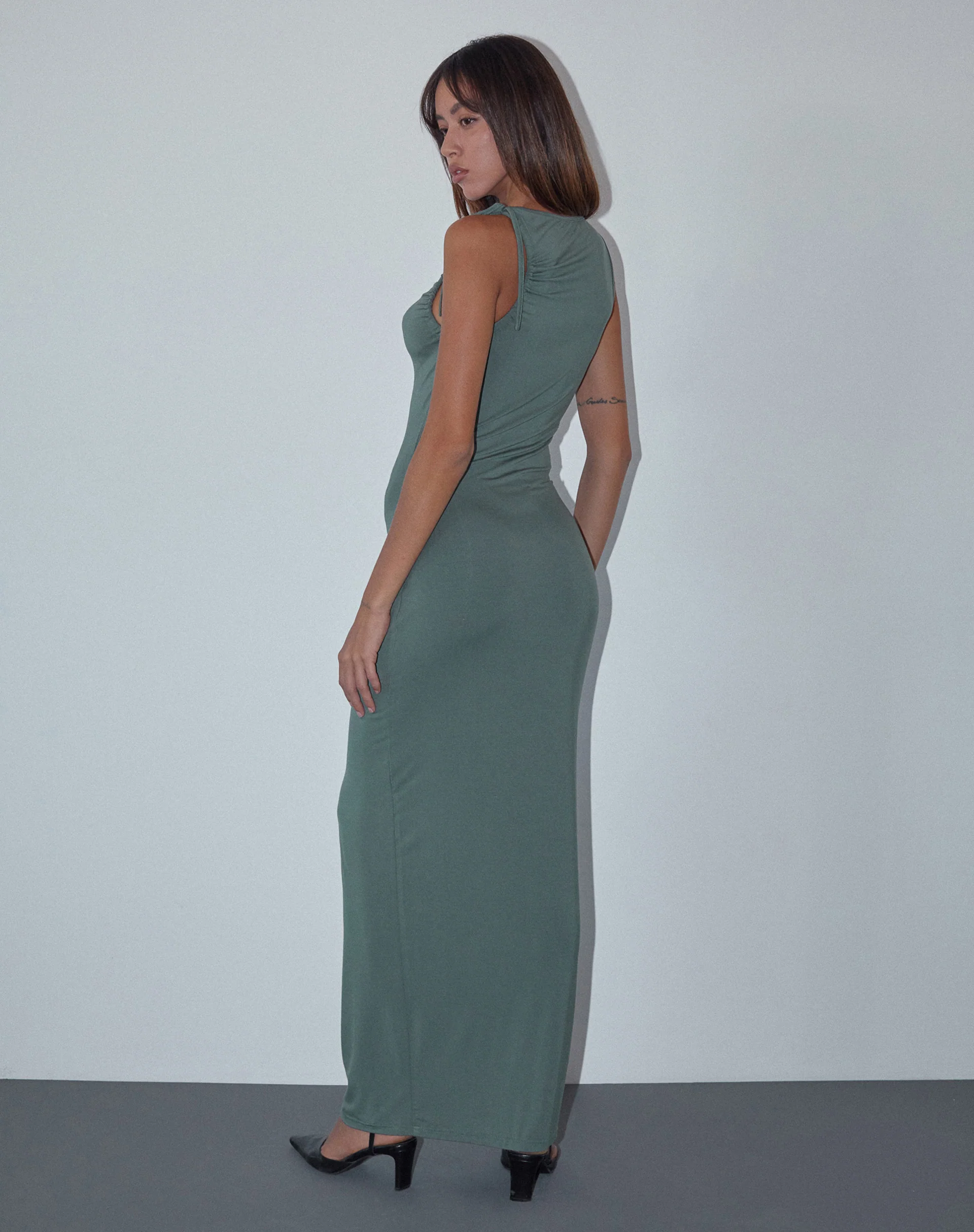 Elinor Maxi Dress in Slinky Olive - Awmao