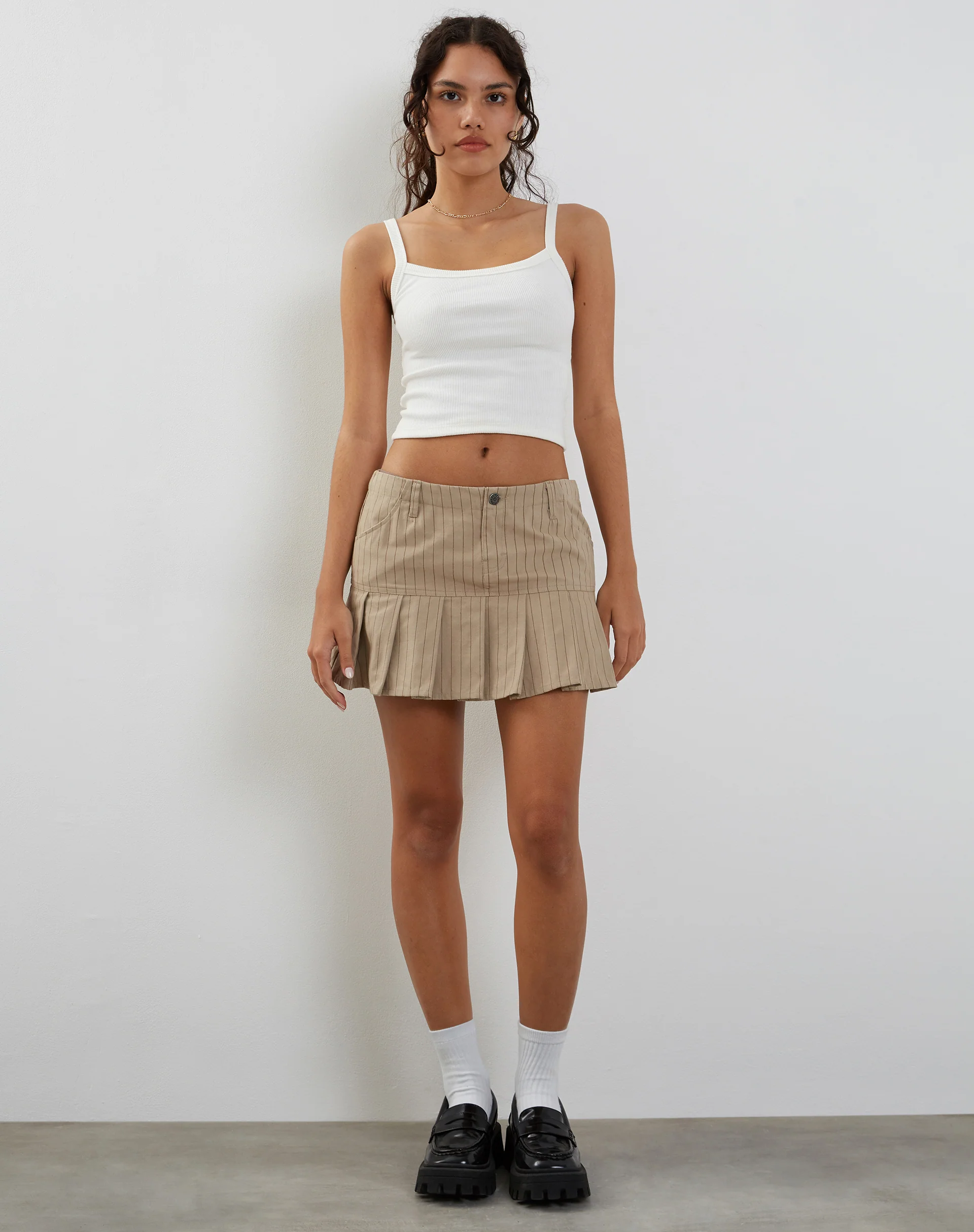 Keripa Low Rise Pleated Mini Skirt in Stone Pinstripe - Awmao