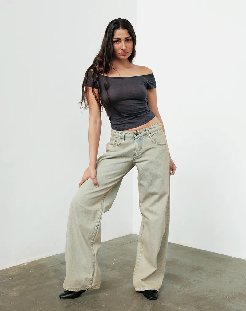 Low Rise Roomy Jeans in Desert Sand Wash - Awmao