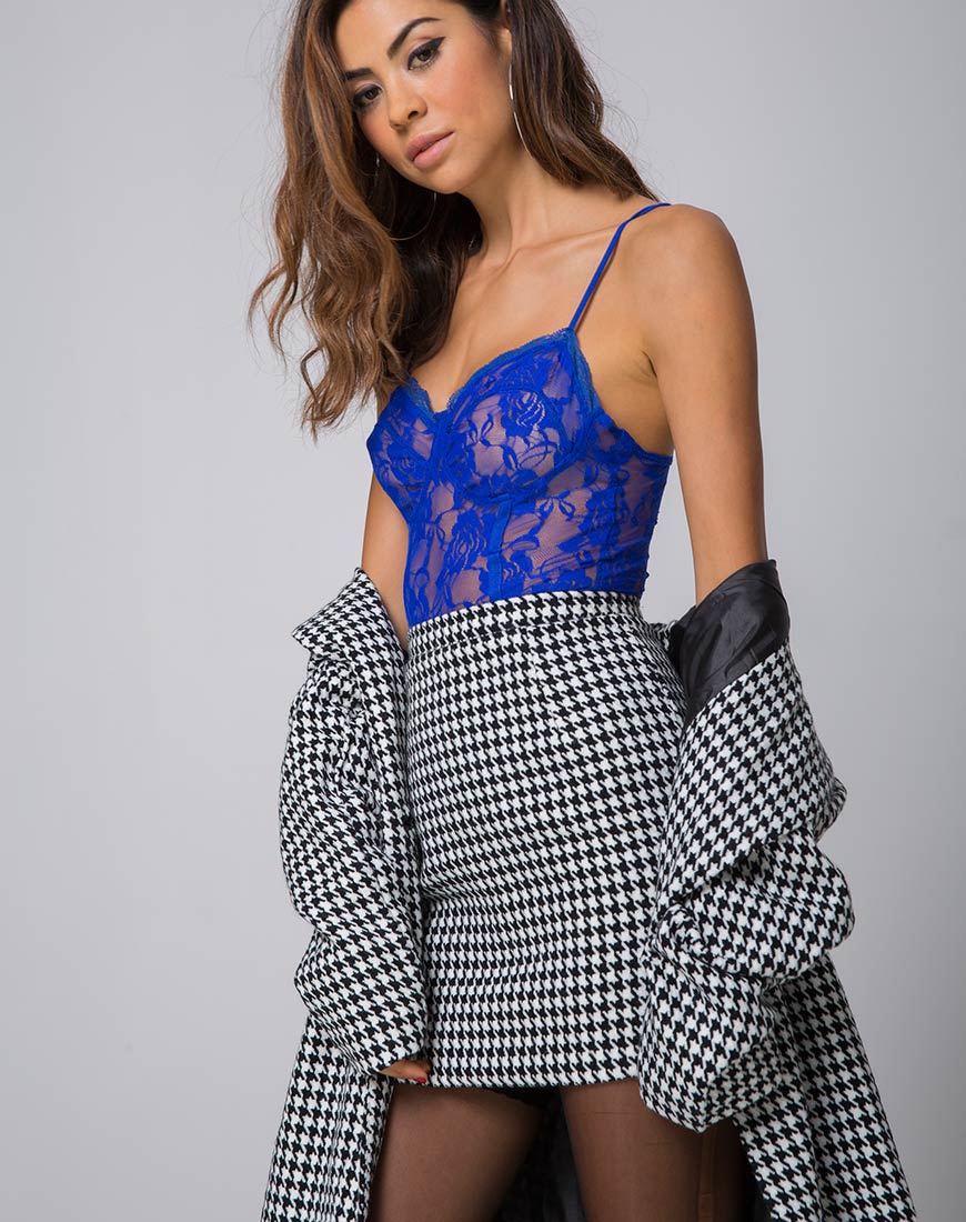 Topaz Mini Skirt in Houndstooth Check Black and White - Awmao