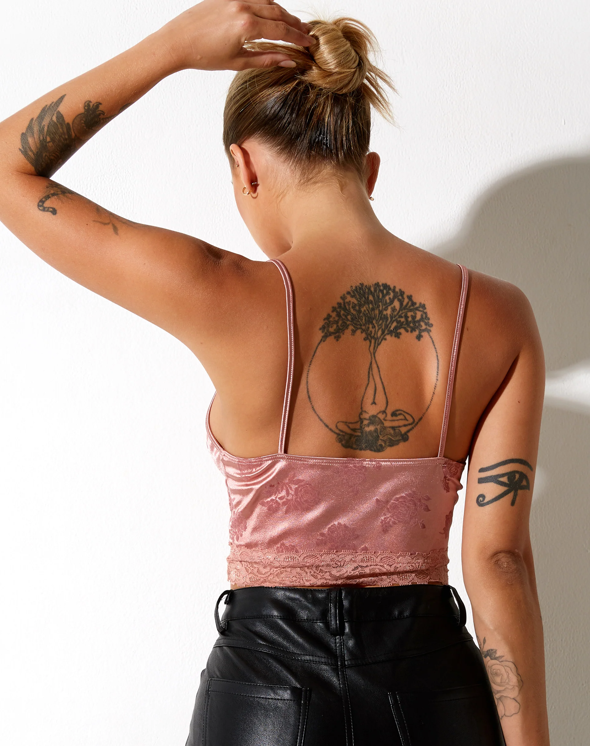 Dyrana Crop Top in Rose Flock Pale Pink - Awmao