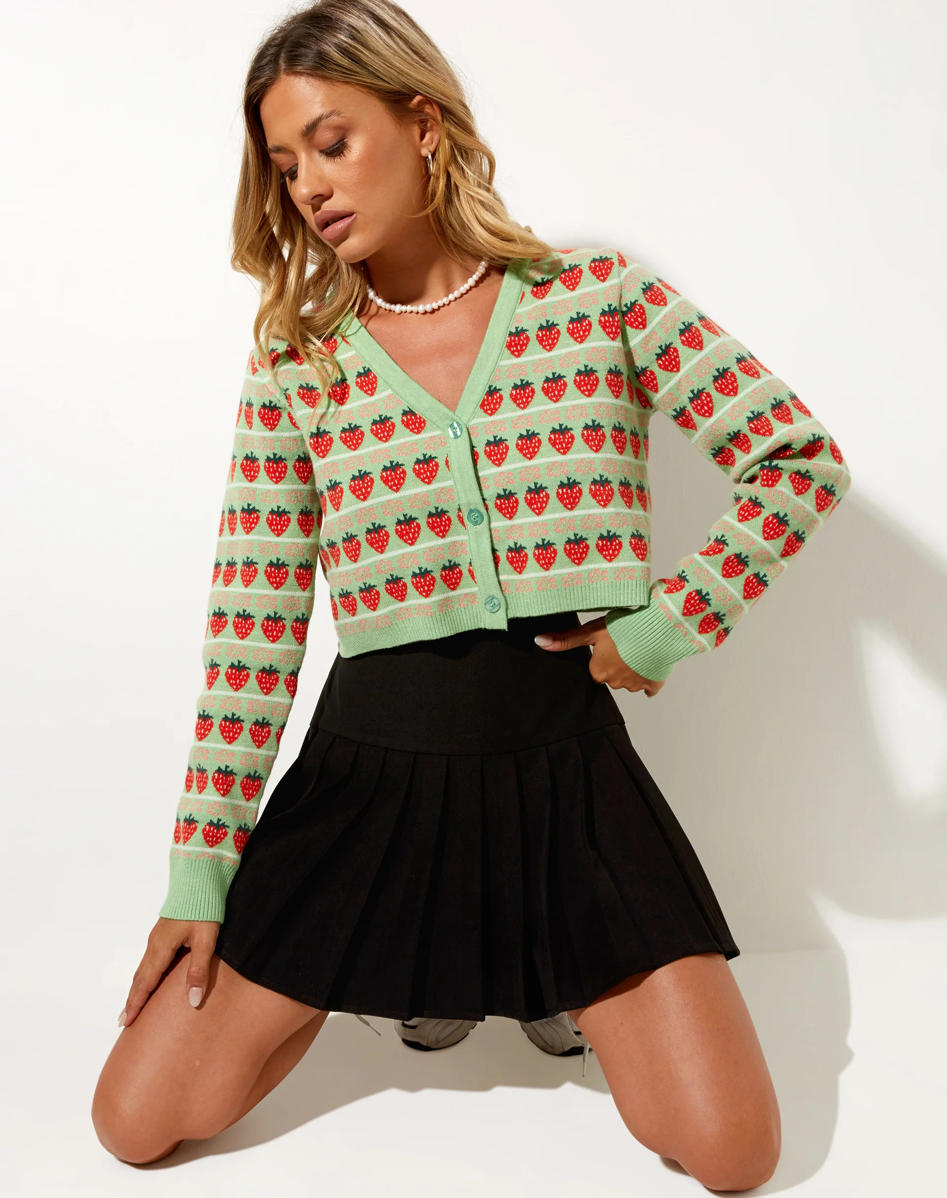 Olina Cardi in Mint String Of Strawberries - Awmao