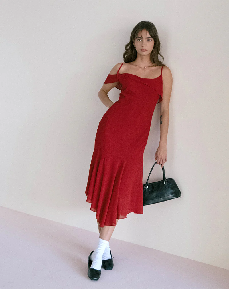 Dansya Midi Chiffon Dress in Red - Awmao