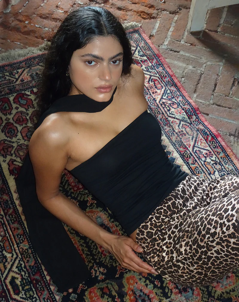 Shaelo Bandeau Top in Black - Awmao