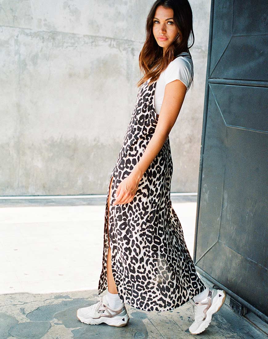 Hime Maxi Dress in Oversize Jaguar - Awmao