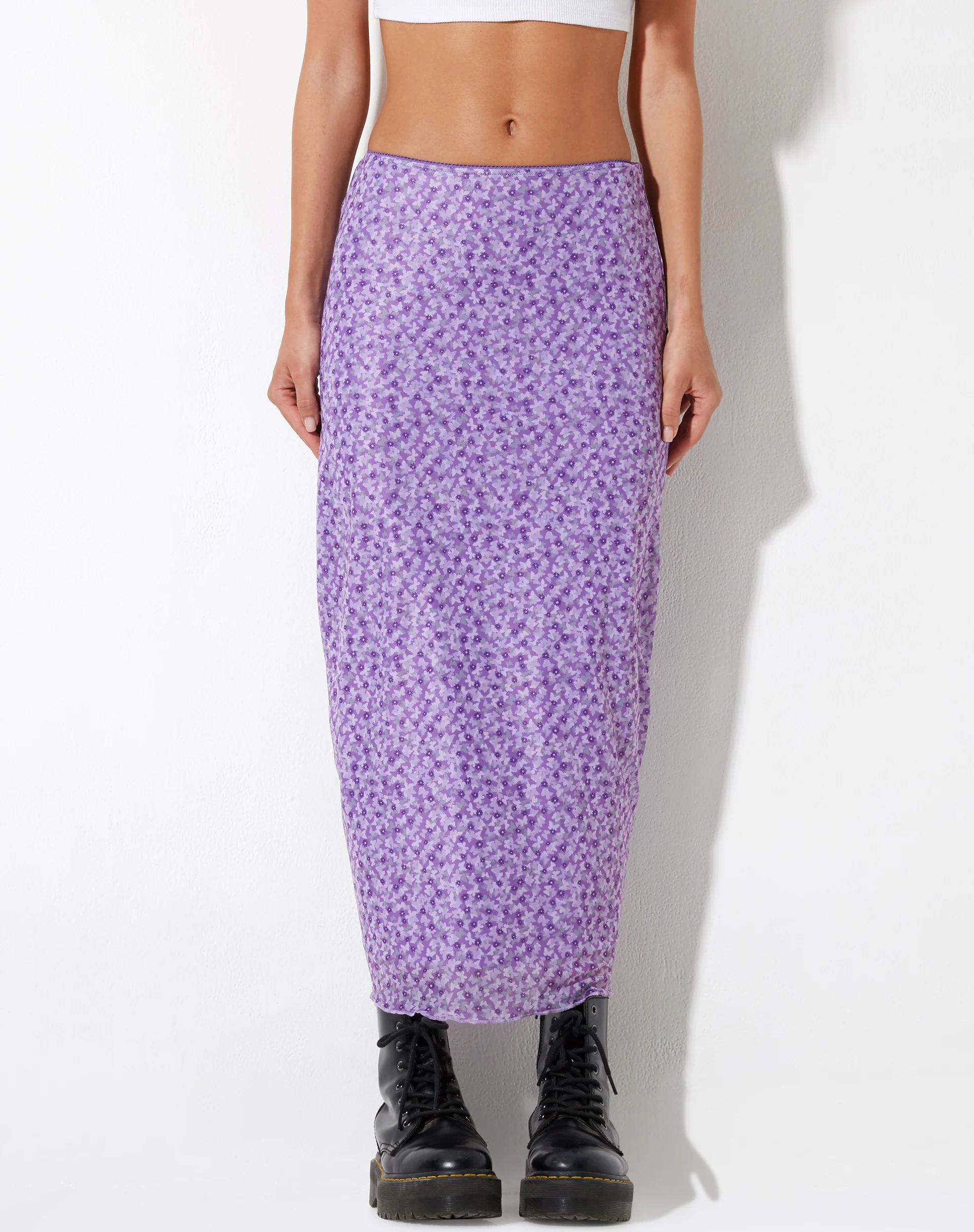 Lassie Maxi Skirt in Daisy Floral Lilac - Awmao