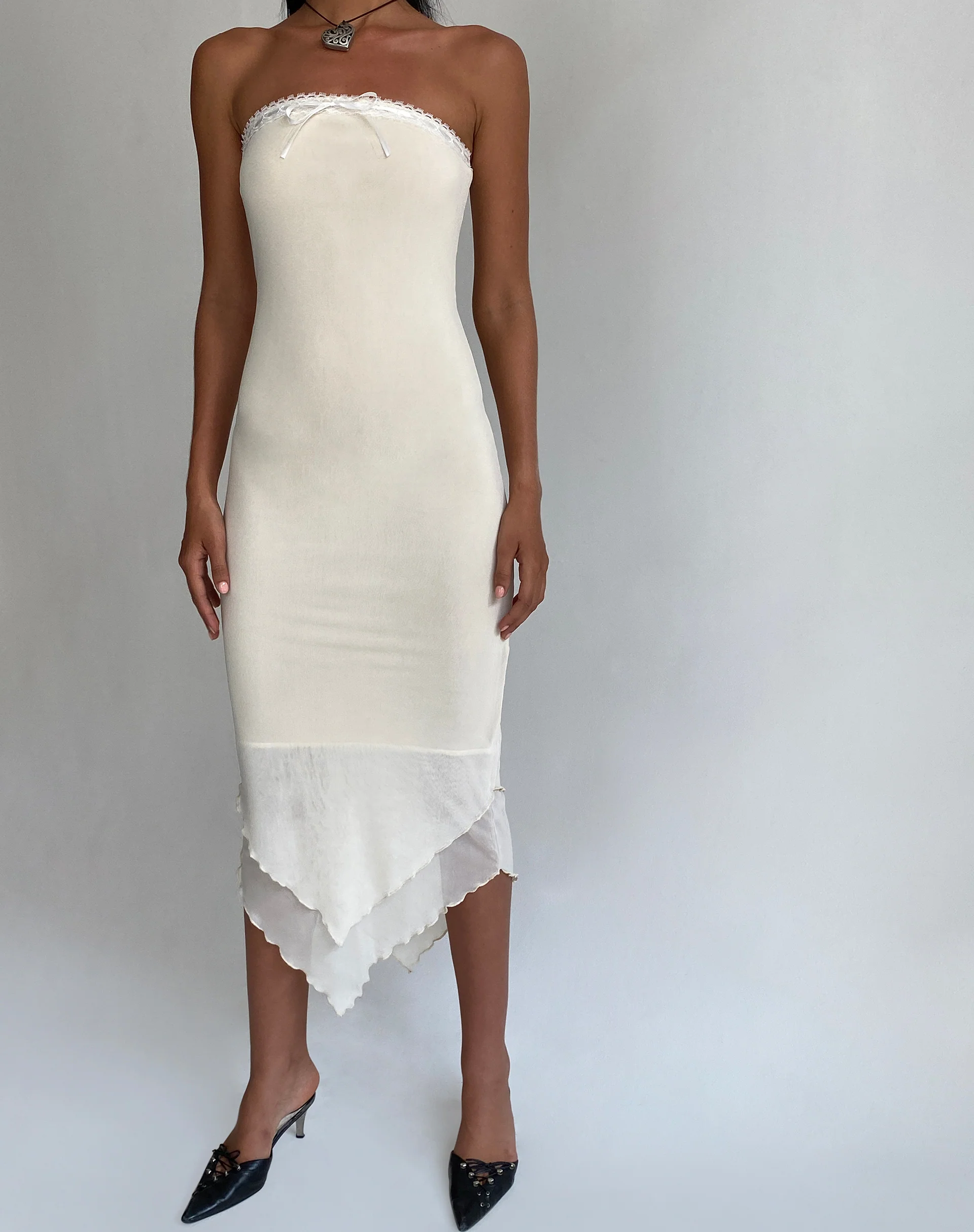 Marve Bandeau Maxi Dress in Mesh Cream - Awmao
