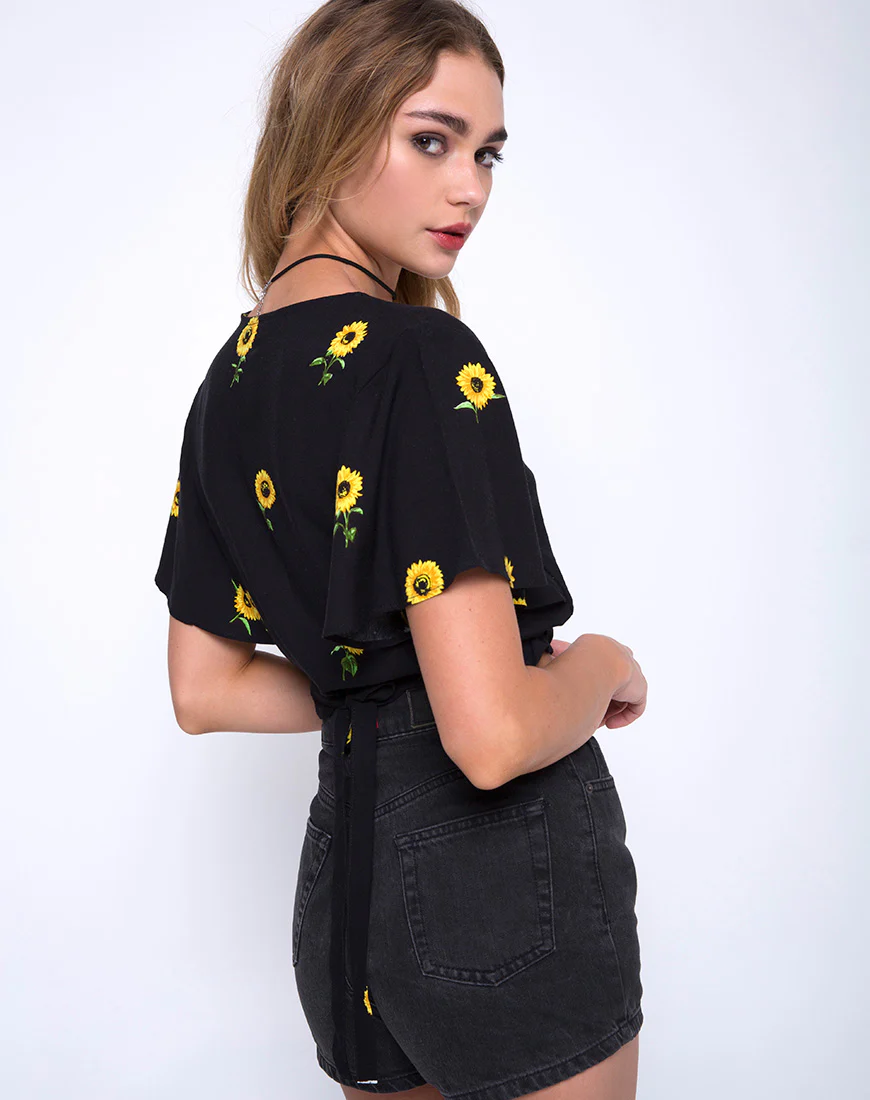 Gios Crop Top in Ditsy Sunflower - Awmao