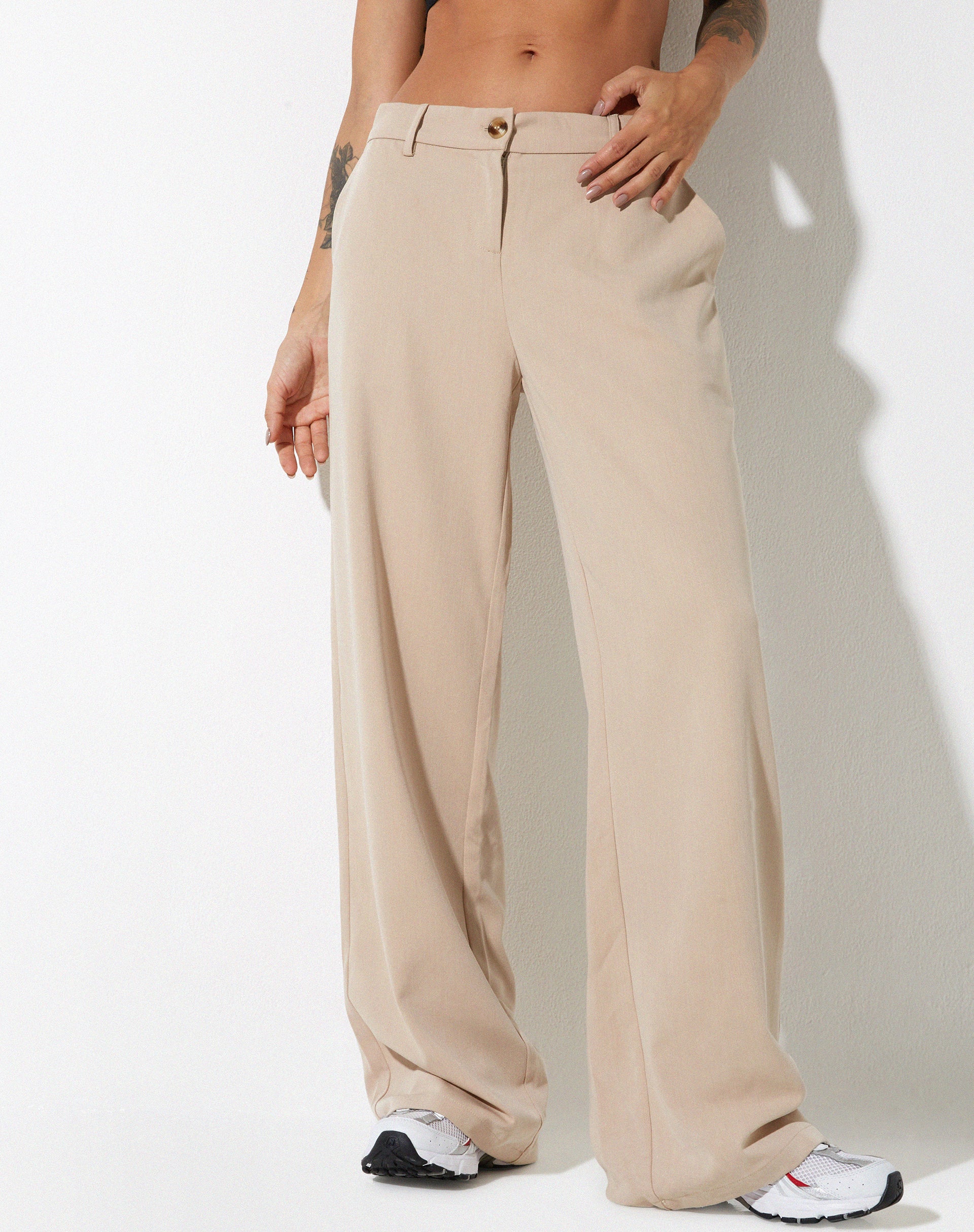 Abena Trouser in Soft Tailoring Beige - Awmao