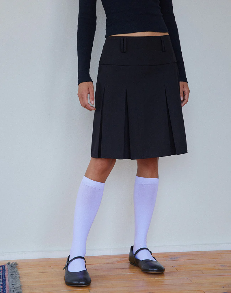Fermi Pleated Midi Skirt in Tailoring Black - Awmao