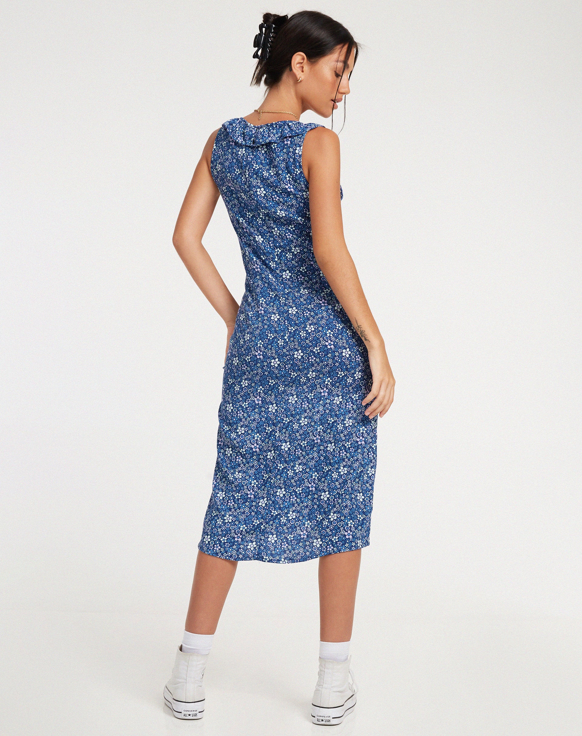 Elleta Midi Dress in Retro Floral Blue - Awmao