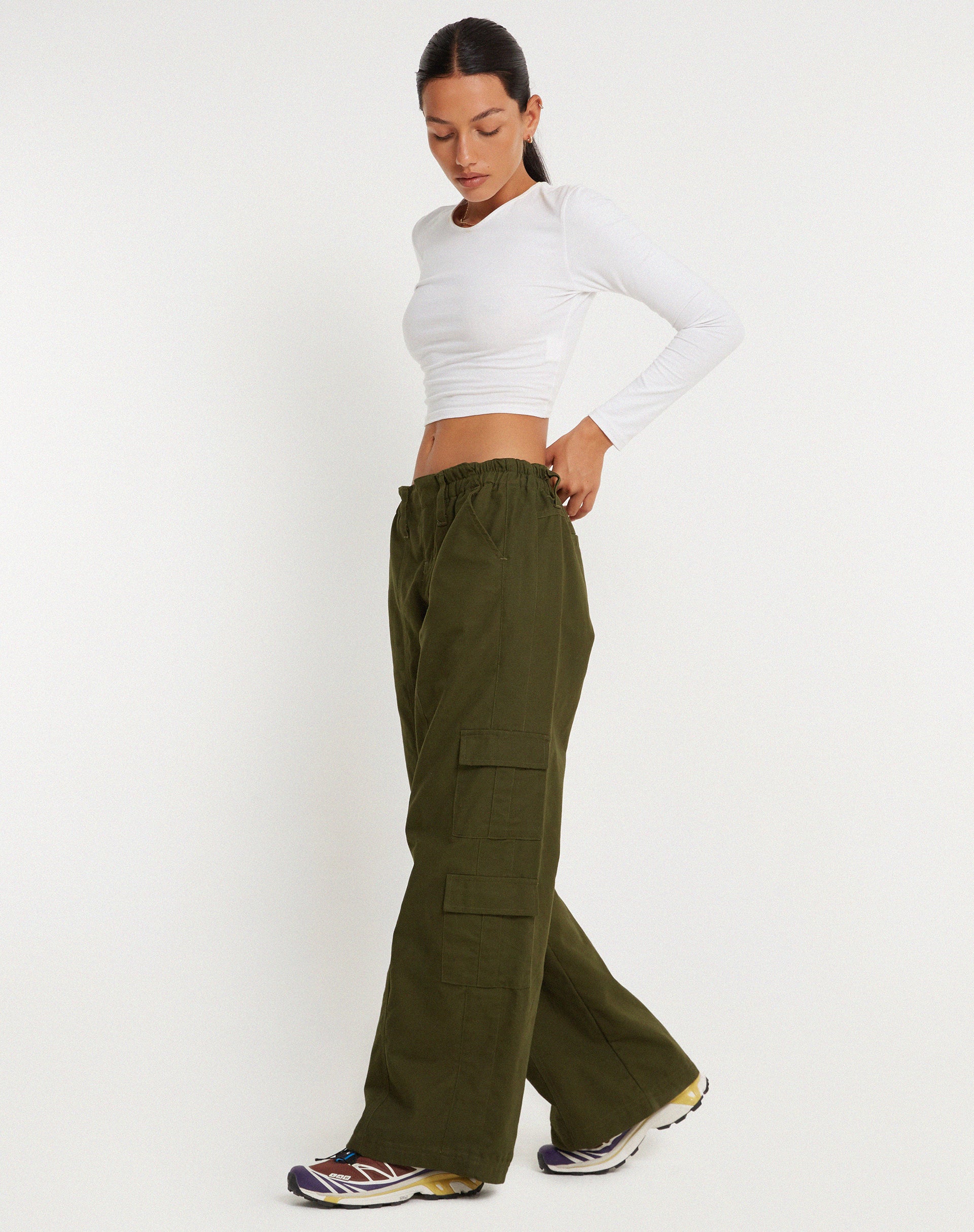 Hansa Cargo Trouser in Panama Dark Olive - Awmao