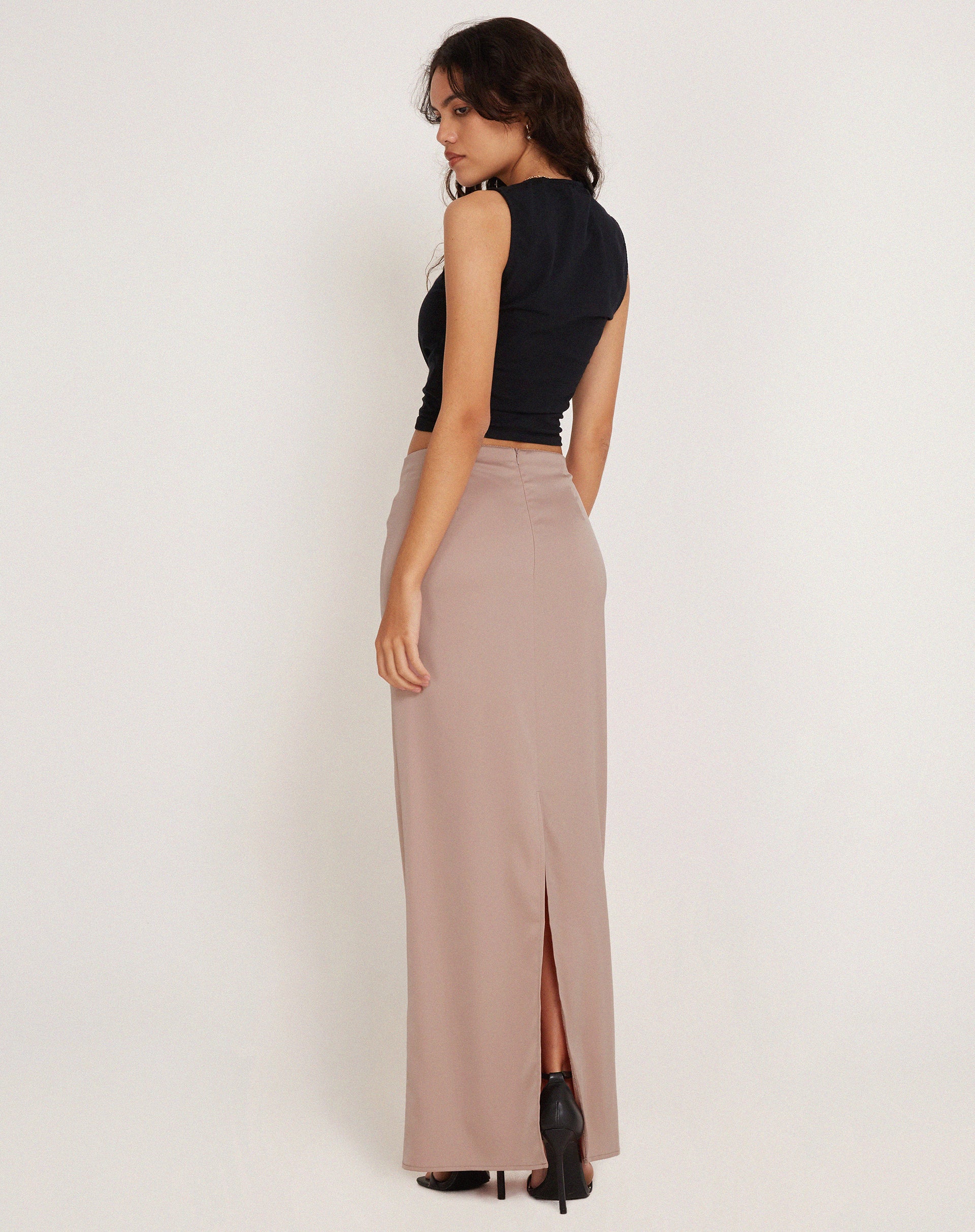 Layla Maxi Skirt in Satin Dusky Pink - Awmao