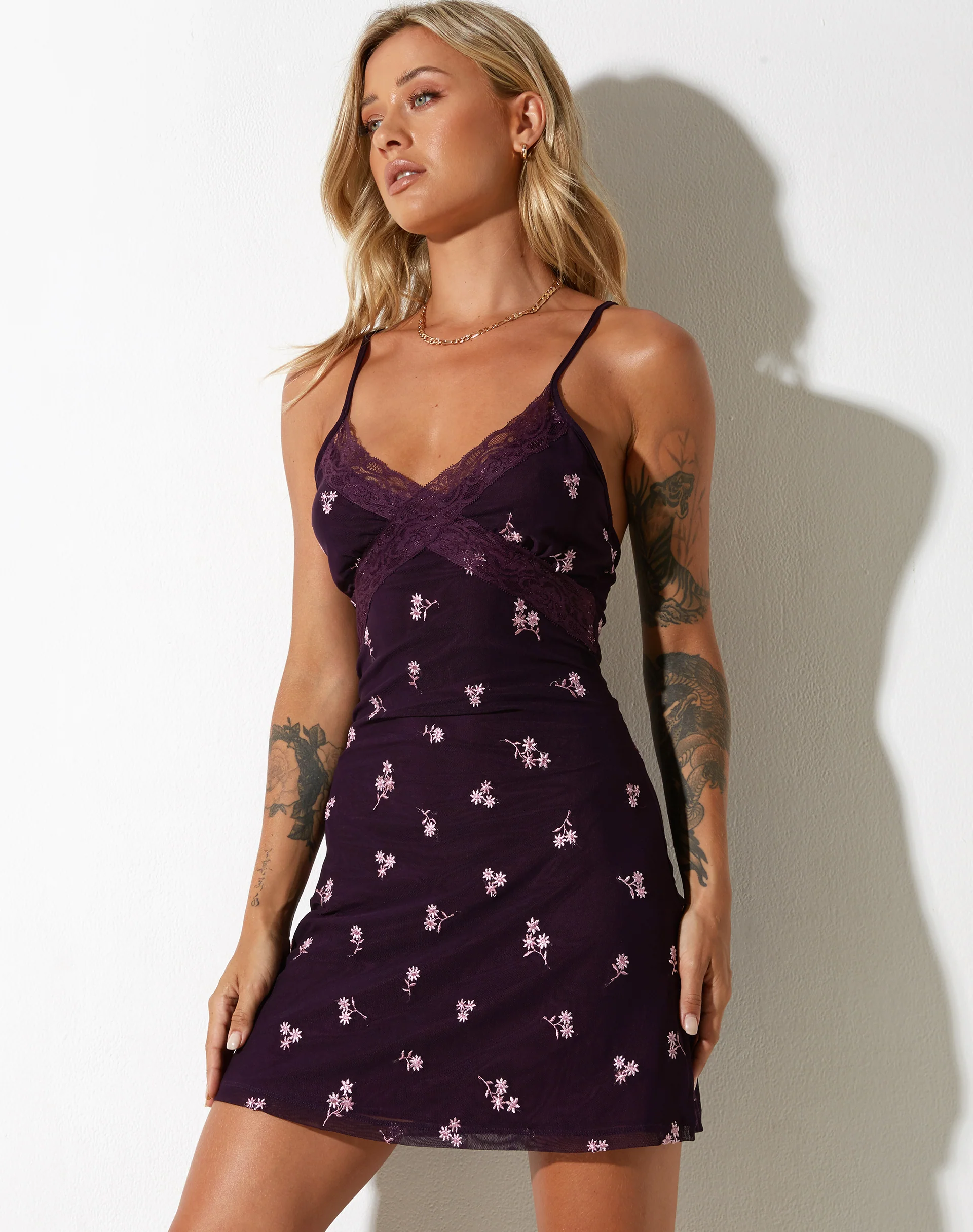 Coline Mini Dress in Plum Daisy Embro - Awmao