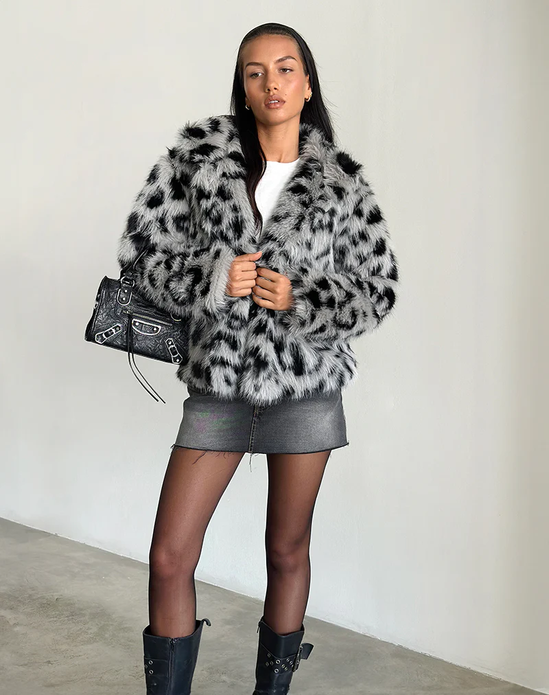 Joji Cropped Faux Fur Jacket in Grey Leopard - Awmao