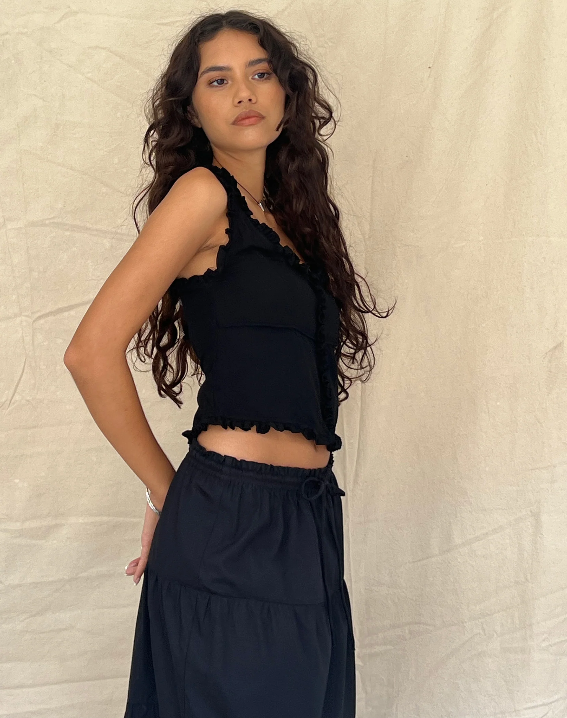 Alsa Ruffle Edge Top in Black - Awmao