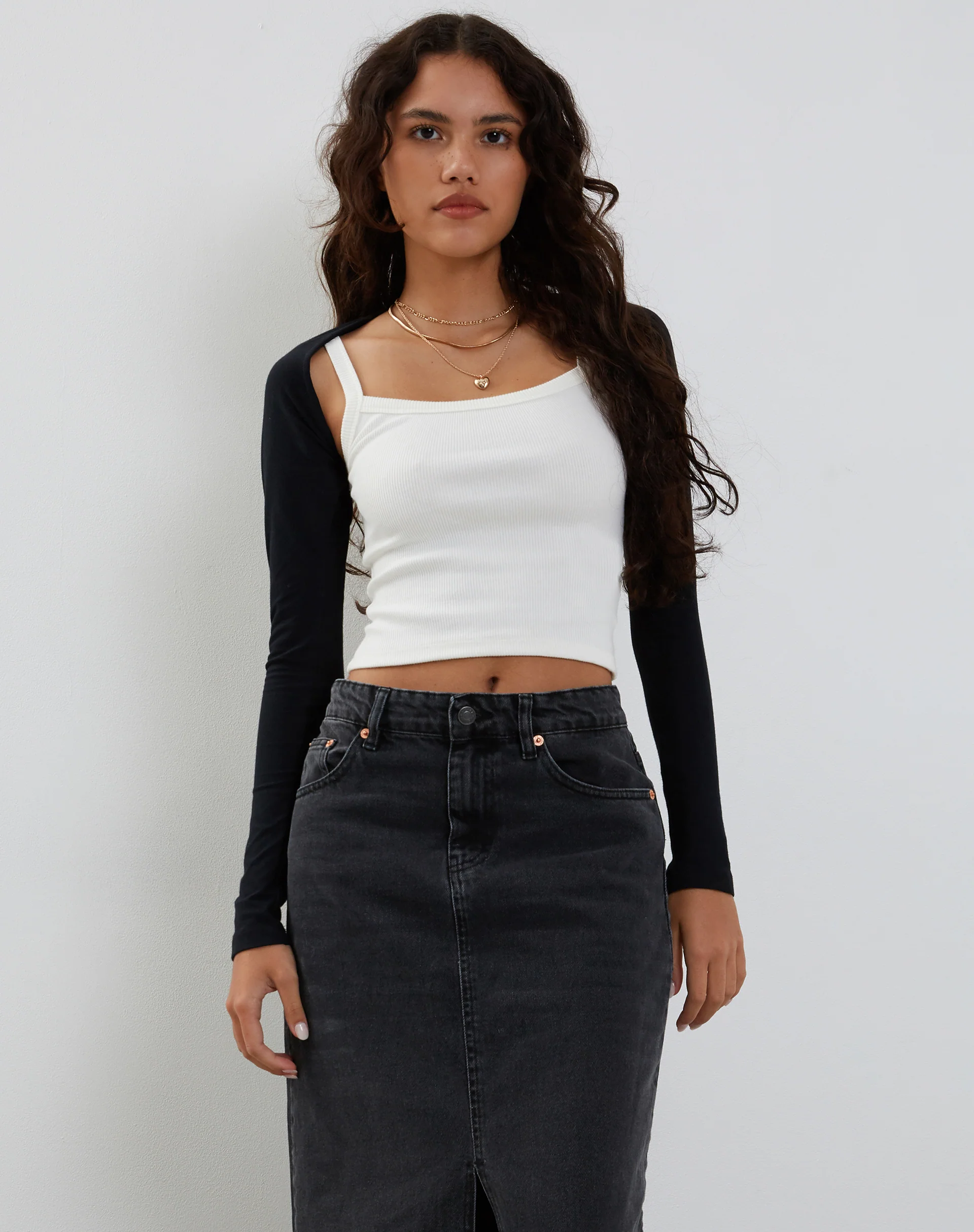 Ladri Shrug Top in Black Lycra - Awmao