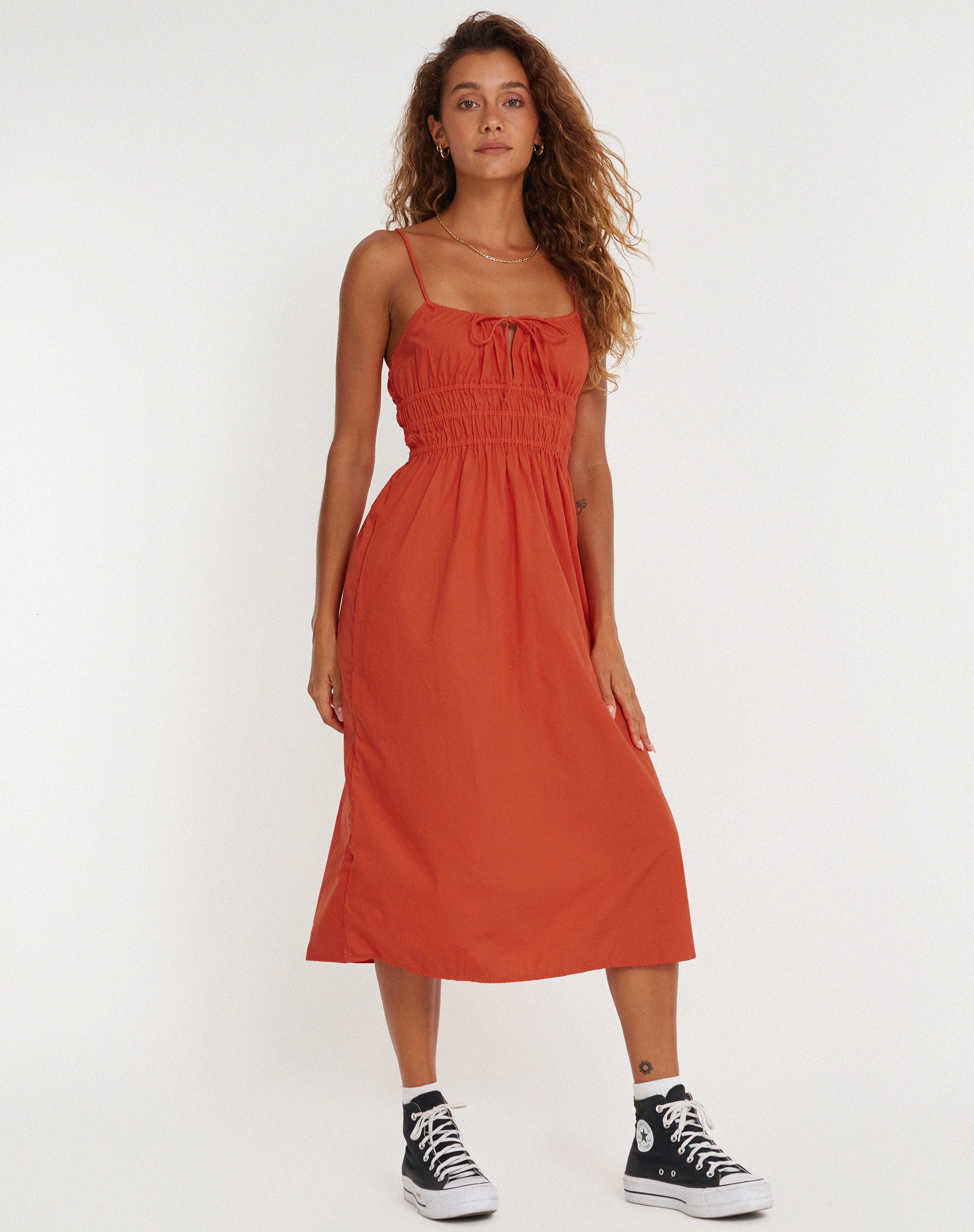 Jayko Midi Dress in Orange - Awmao
