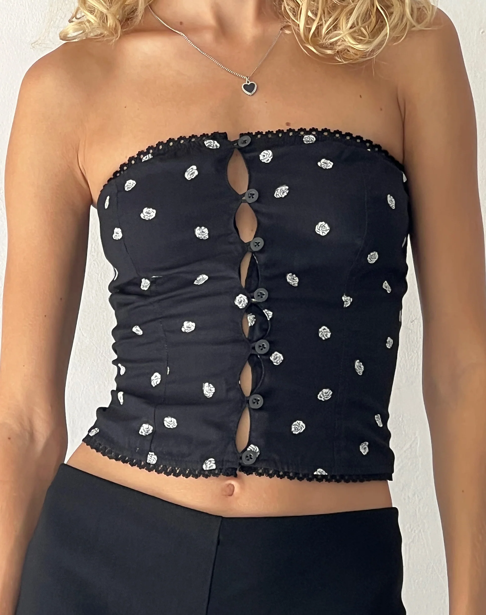 Lacey Button Front Corset Top in Ditsy Rose Black - Awmao