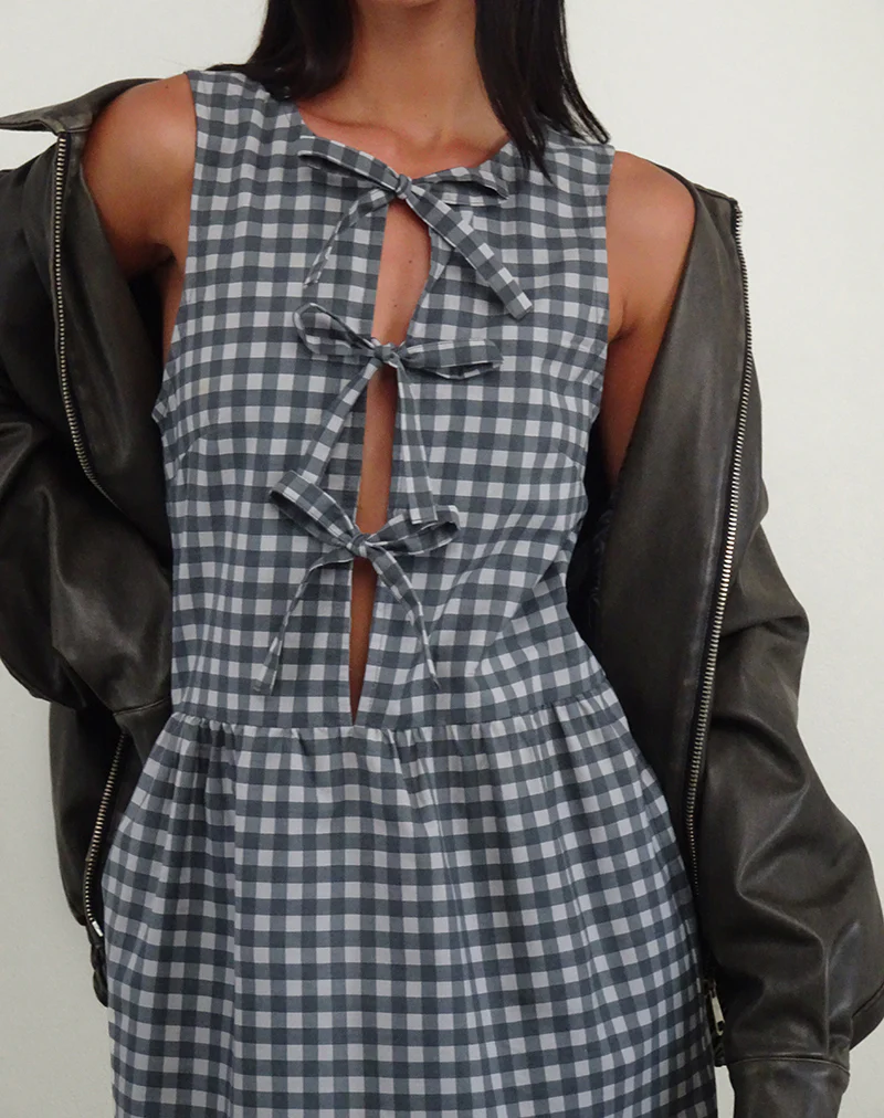 Prelith Midi Dress in Black Grey Tonal Gingham - Awmao